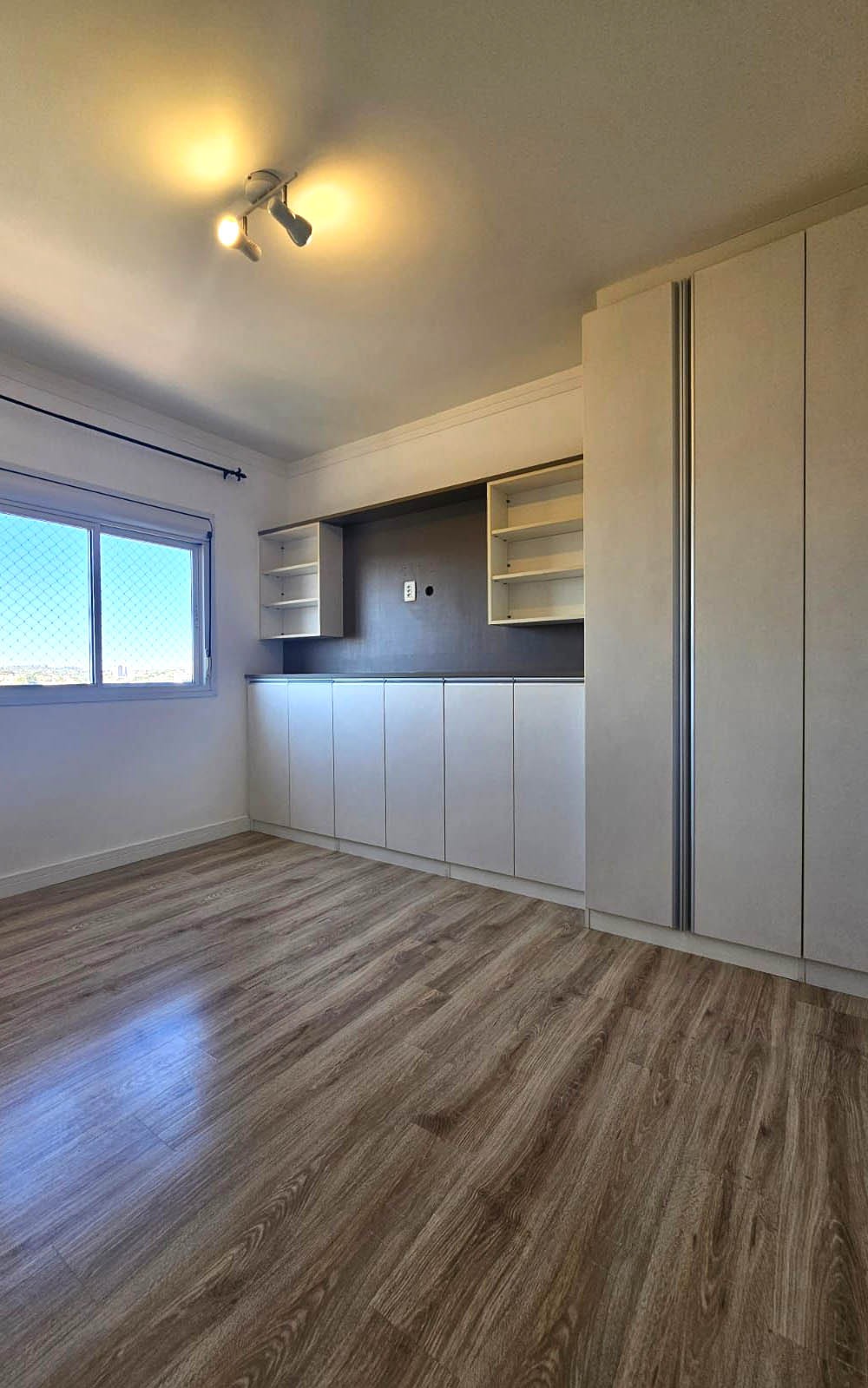 Apartamento à venda com 3 quartos, 87m² - Foto 26