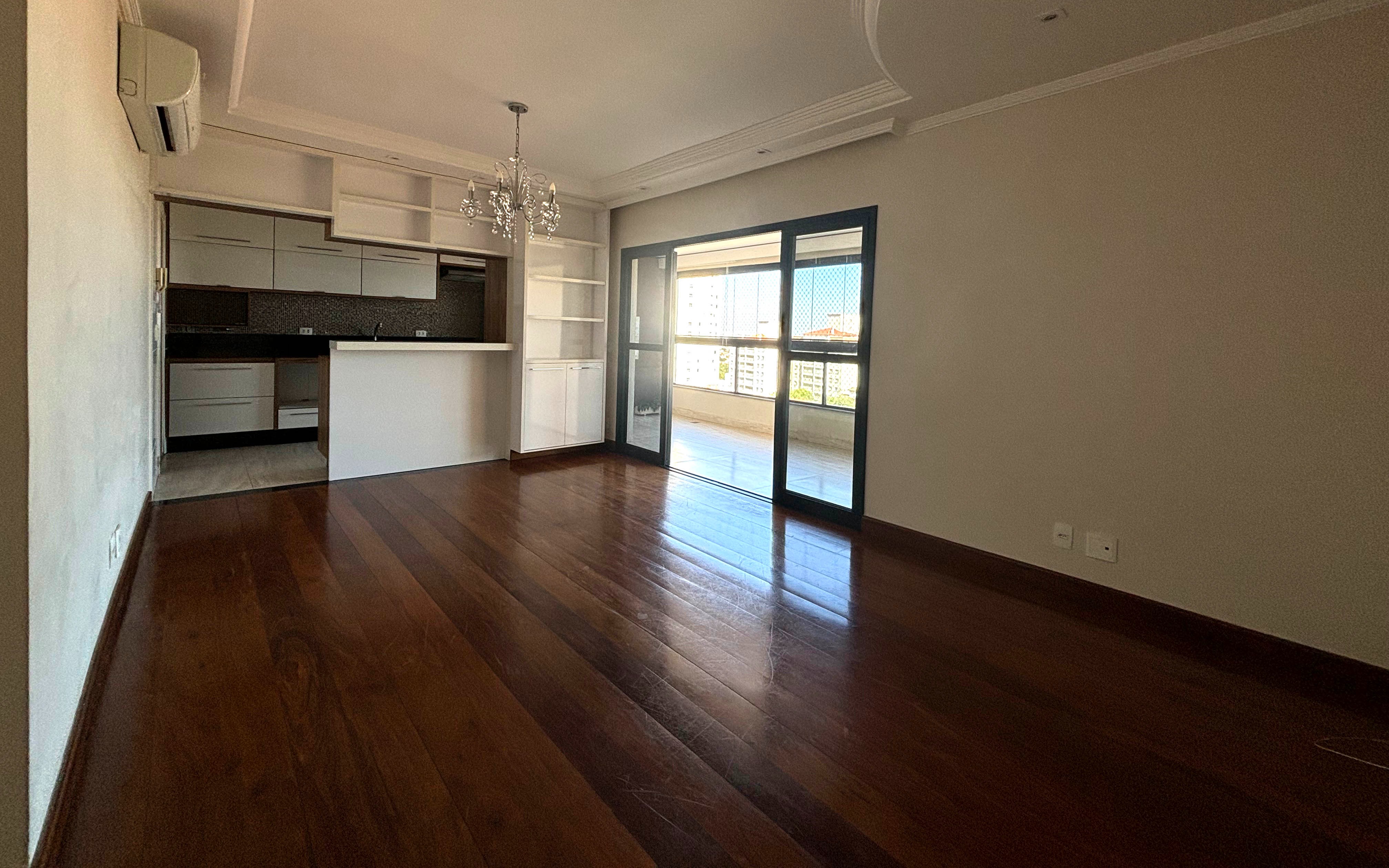 Apartamento para alugar com 3 quartos, 117m² - Foto 3