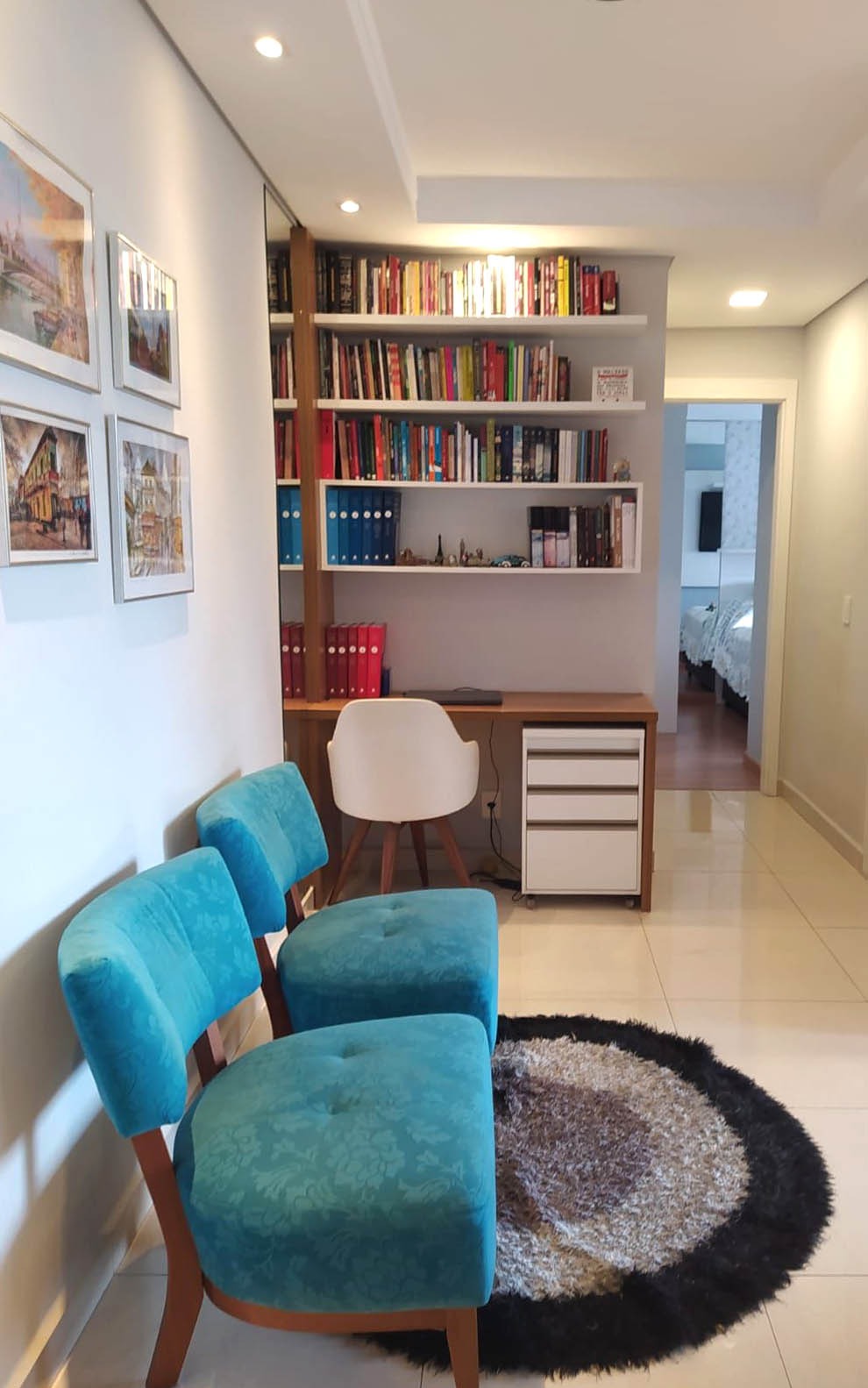 Apartamento à venda com 2 quartos, 61m² - Foto 3