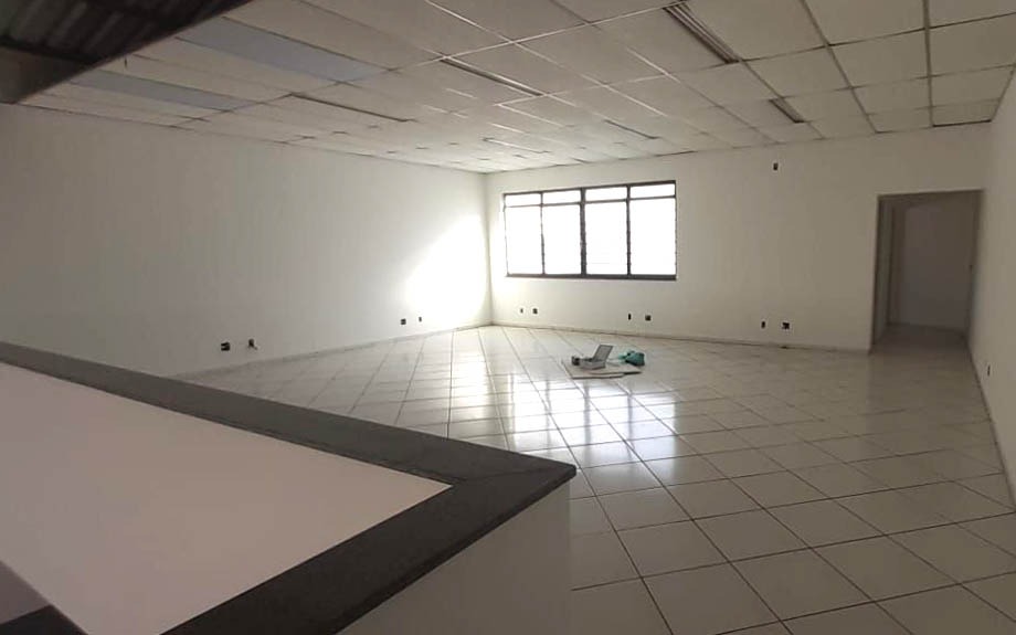 Depósito-Galpão-Armazém para alugar, 143m² - Foto 4