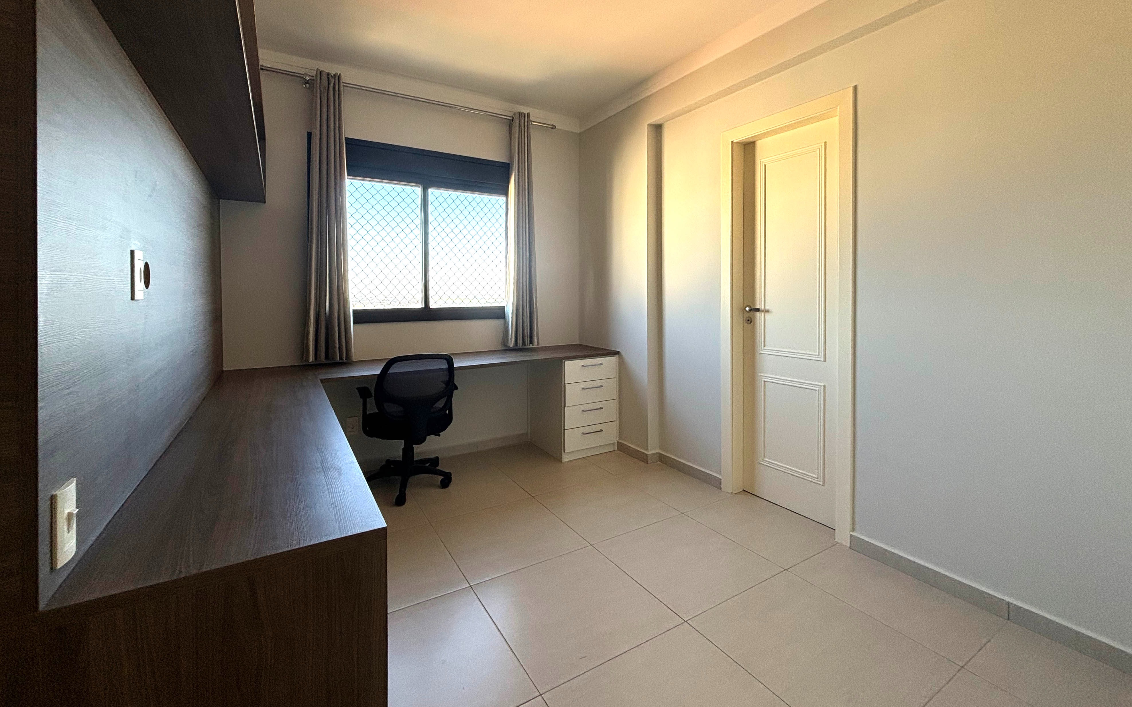 Apartamento à venda com 3 quartos, 117m² - Foto 12