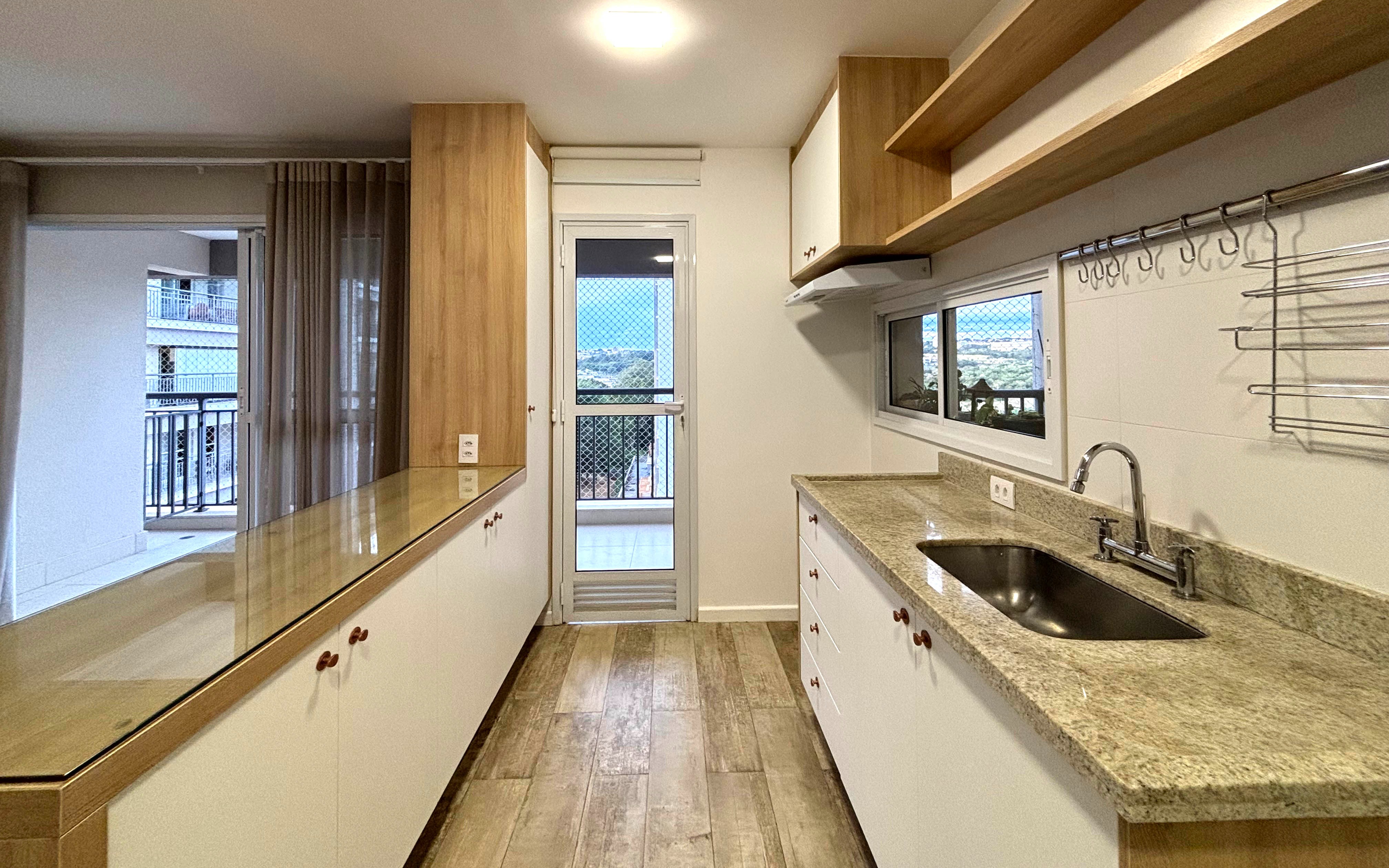 Apartamento à venda e aluguel com 3 quartos, 103m² - Foto 4