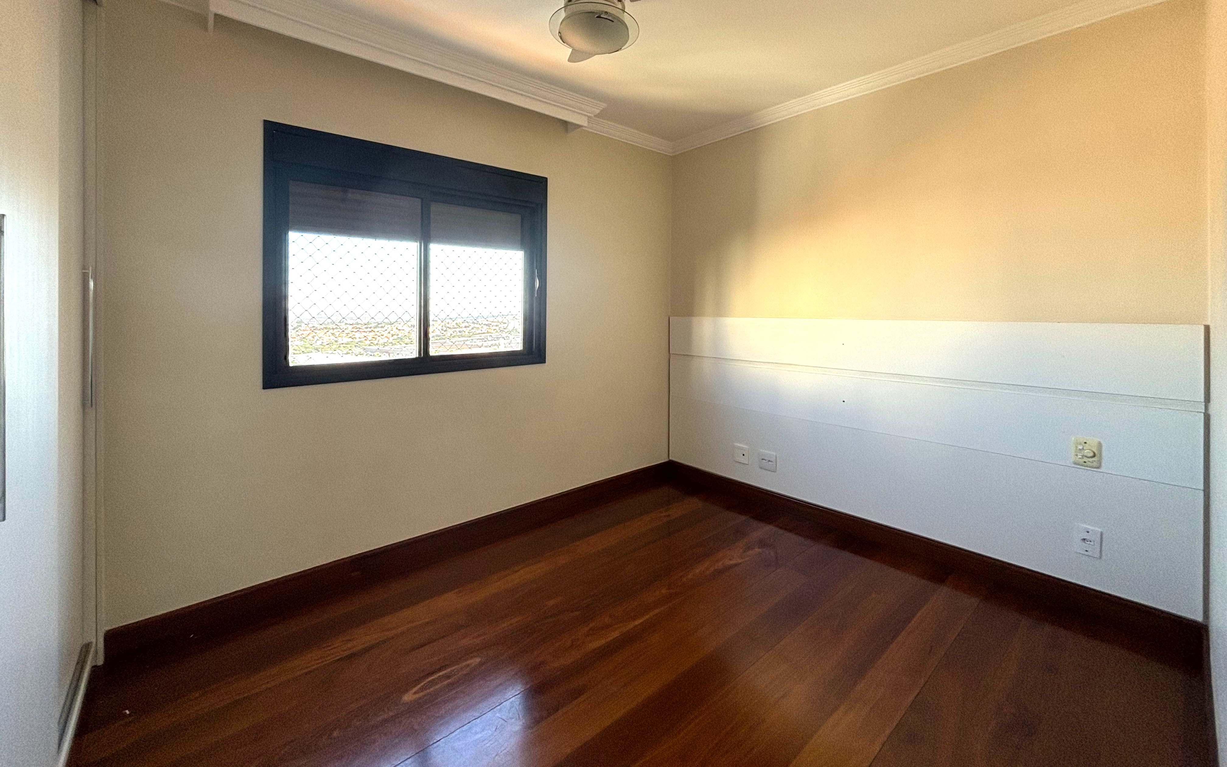 Apartamento para alugar com 3 quartos, 117m² - Foto 23