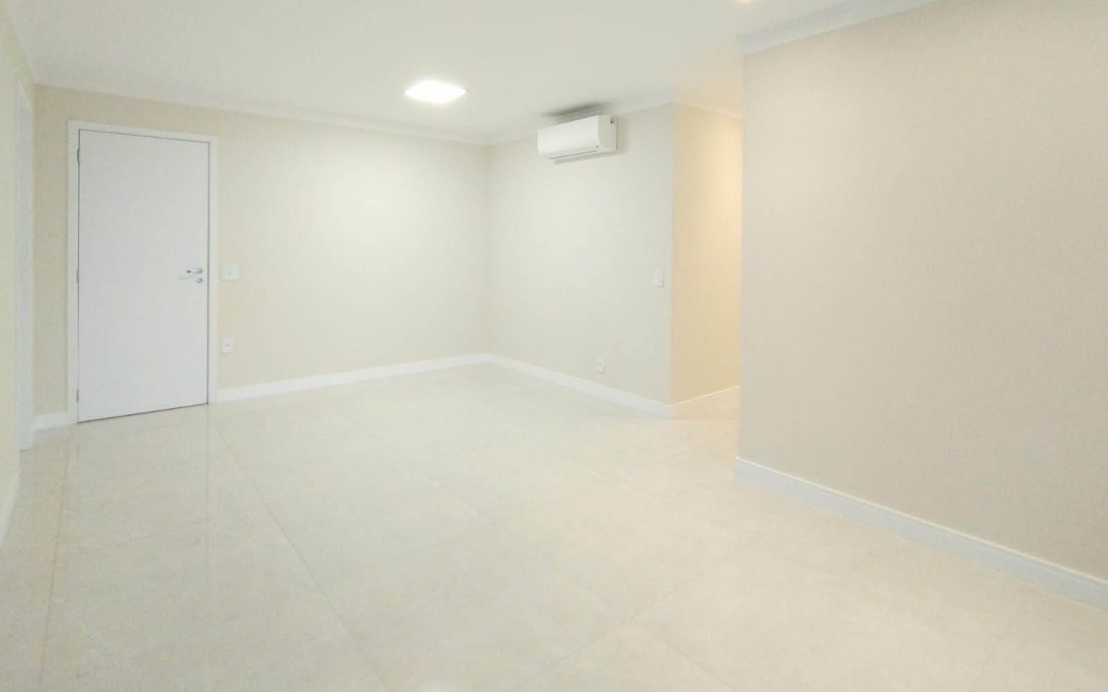 Apartamento para alugar com 3 quartos, 103m² - Foto 3