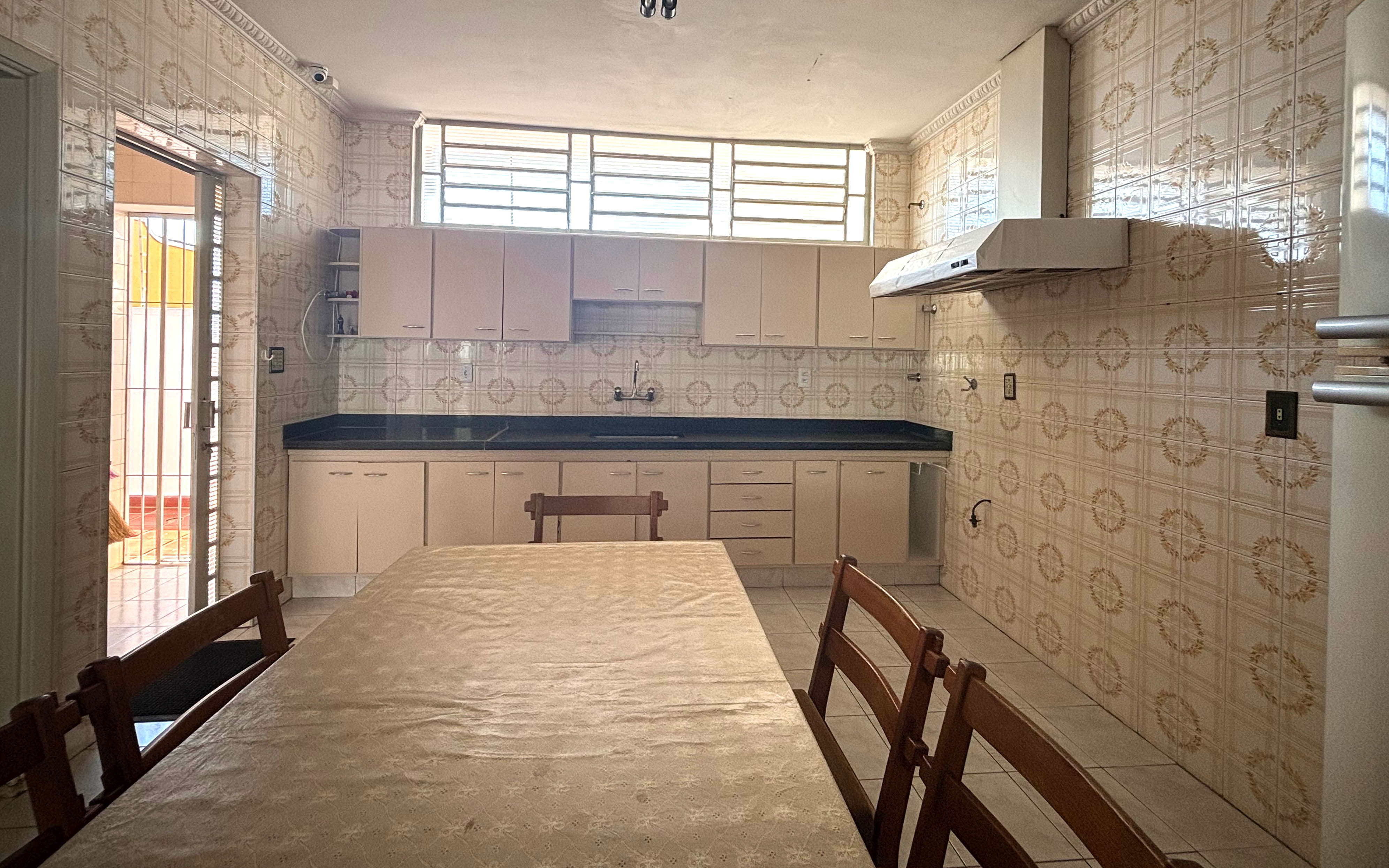 Casa à venda com 3 quartos, 250m² - Foto 15