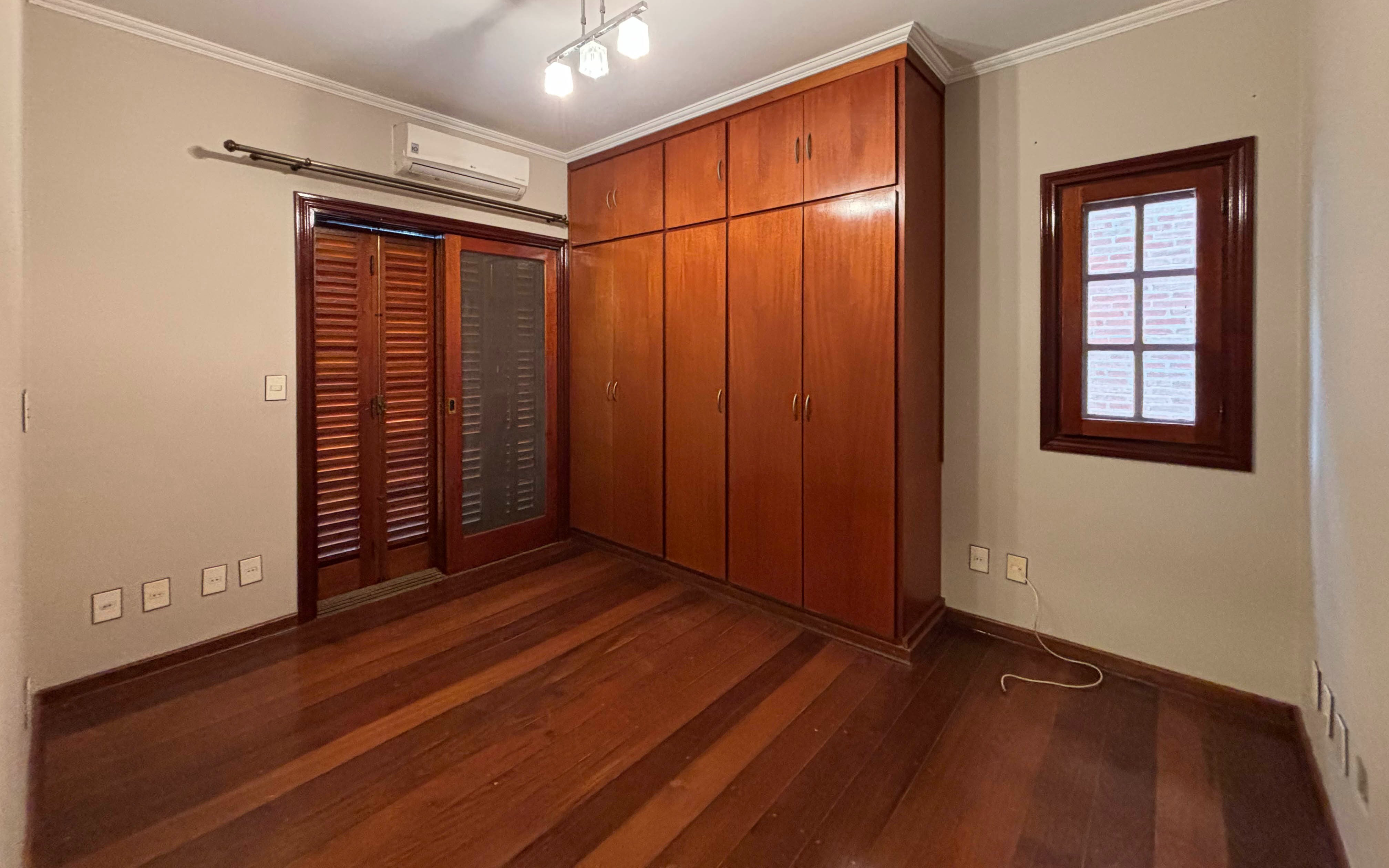 Casa de Condomínio à venda e aluguel com 3 quartos, 351m² - Foto 25