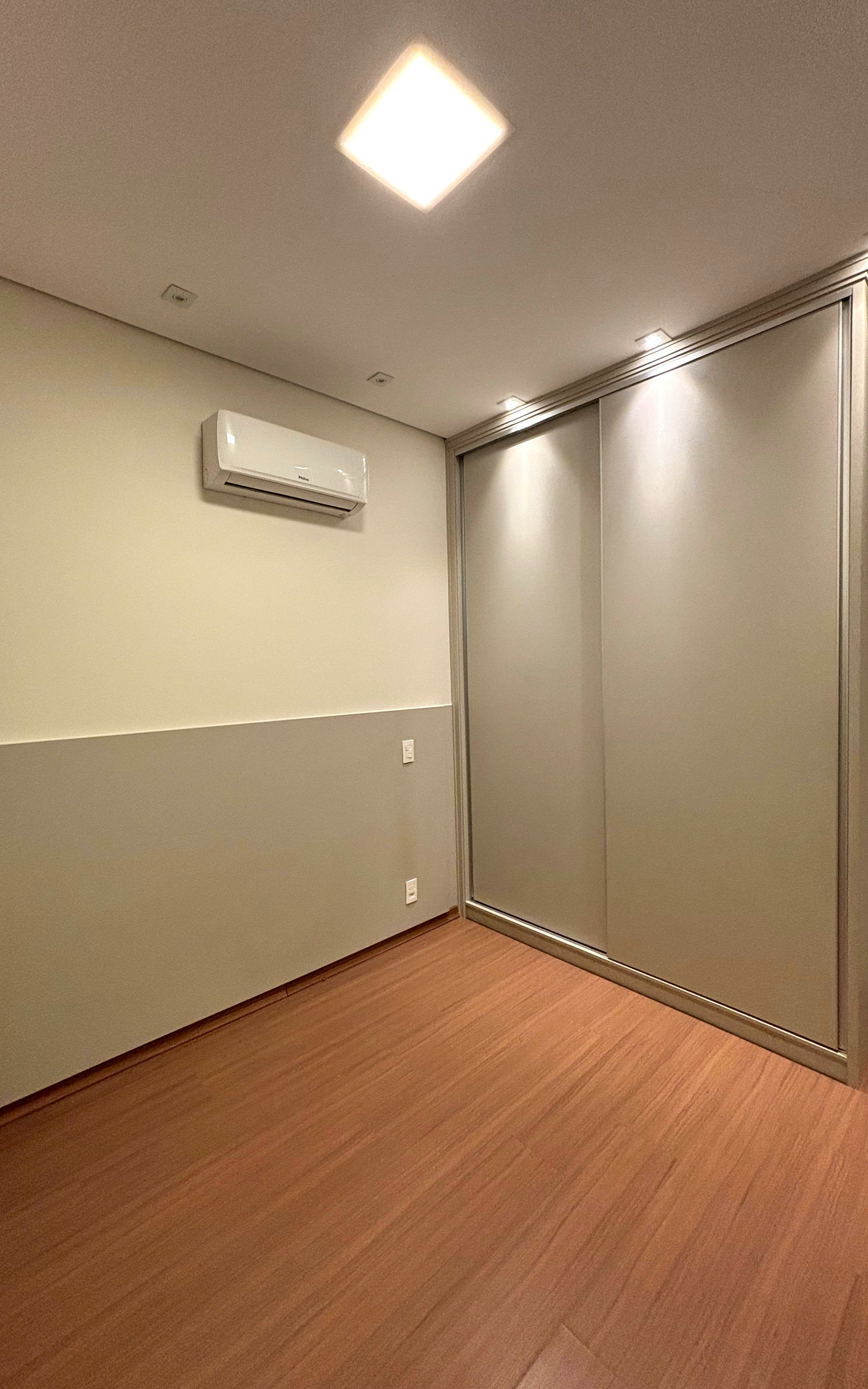 Casa de Condomínio para alugar com 3 quartos, 360m² - Foto 14