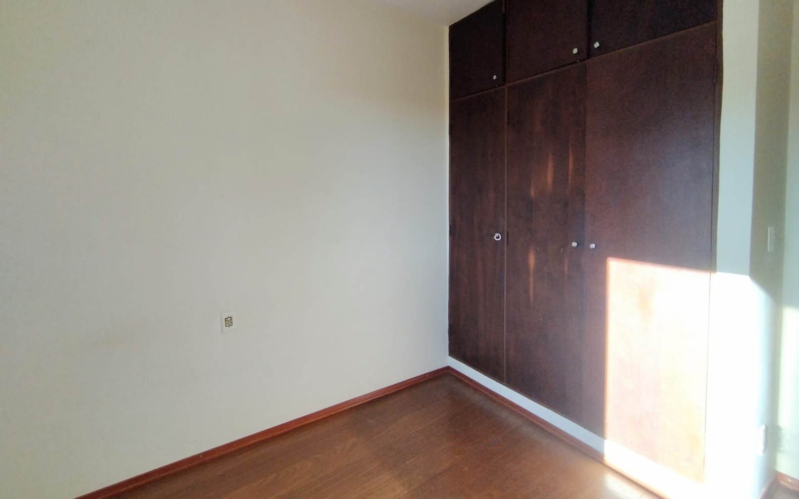 Apartamento à venda e aluguel com 3 quartos, 99m² - Foto 14