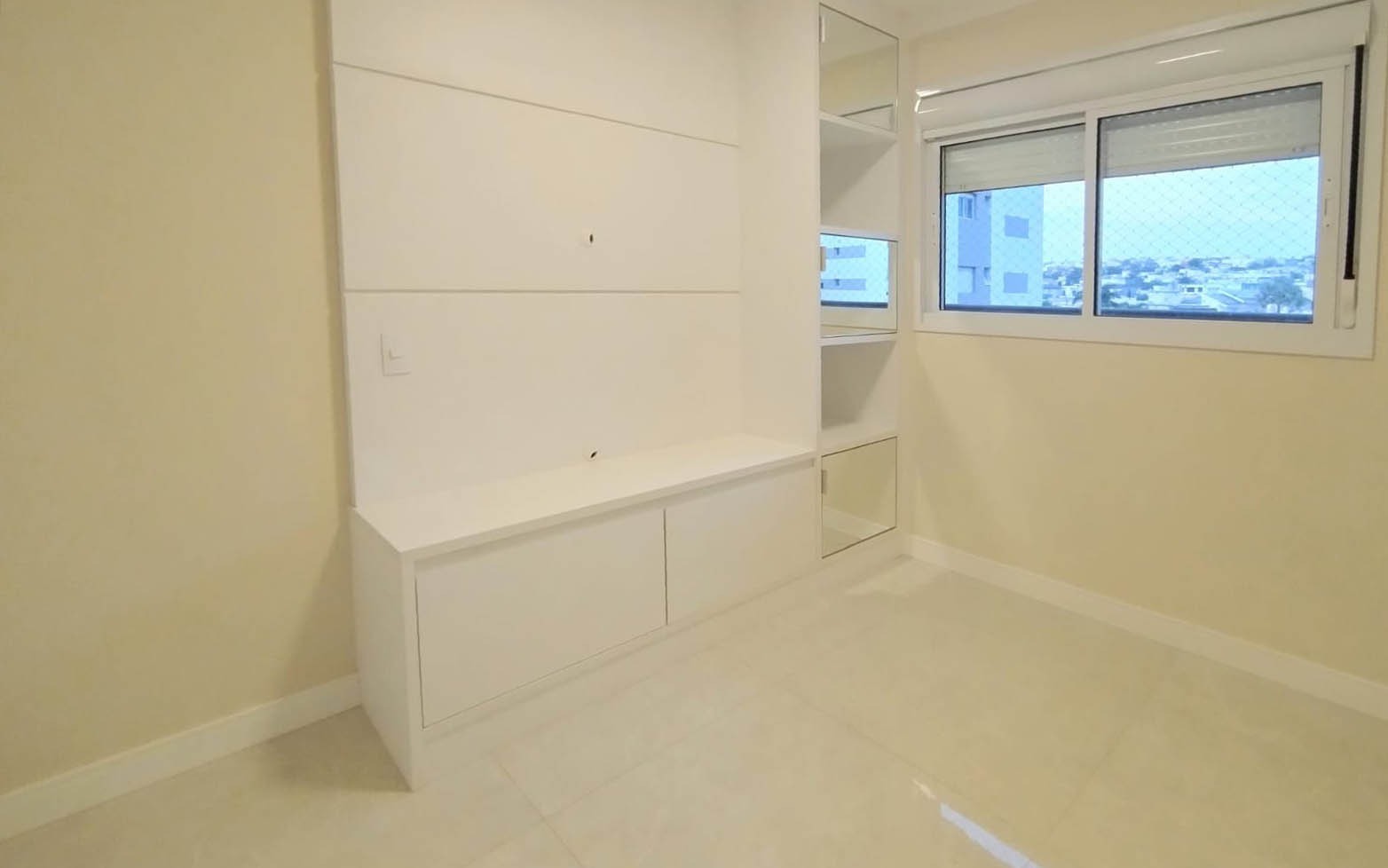 Apartamento para alugar com 3 quartos, 103m² - Foto 13