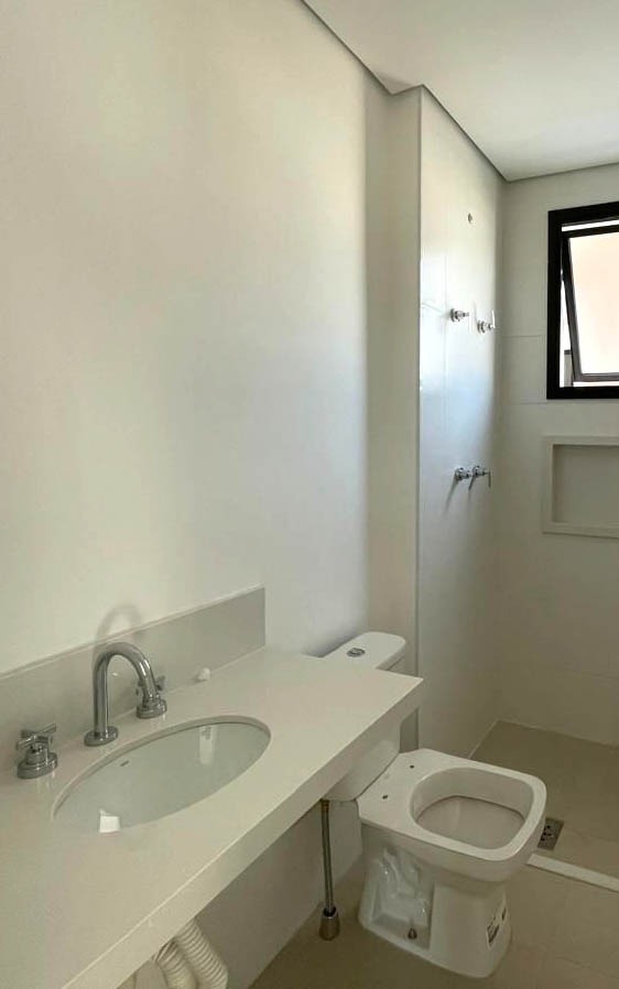 Apartamento à venda com 2 quartos, 65m² - Foto 8