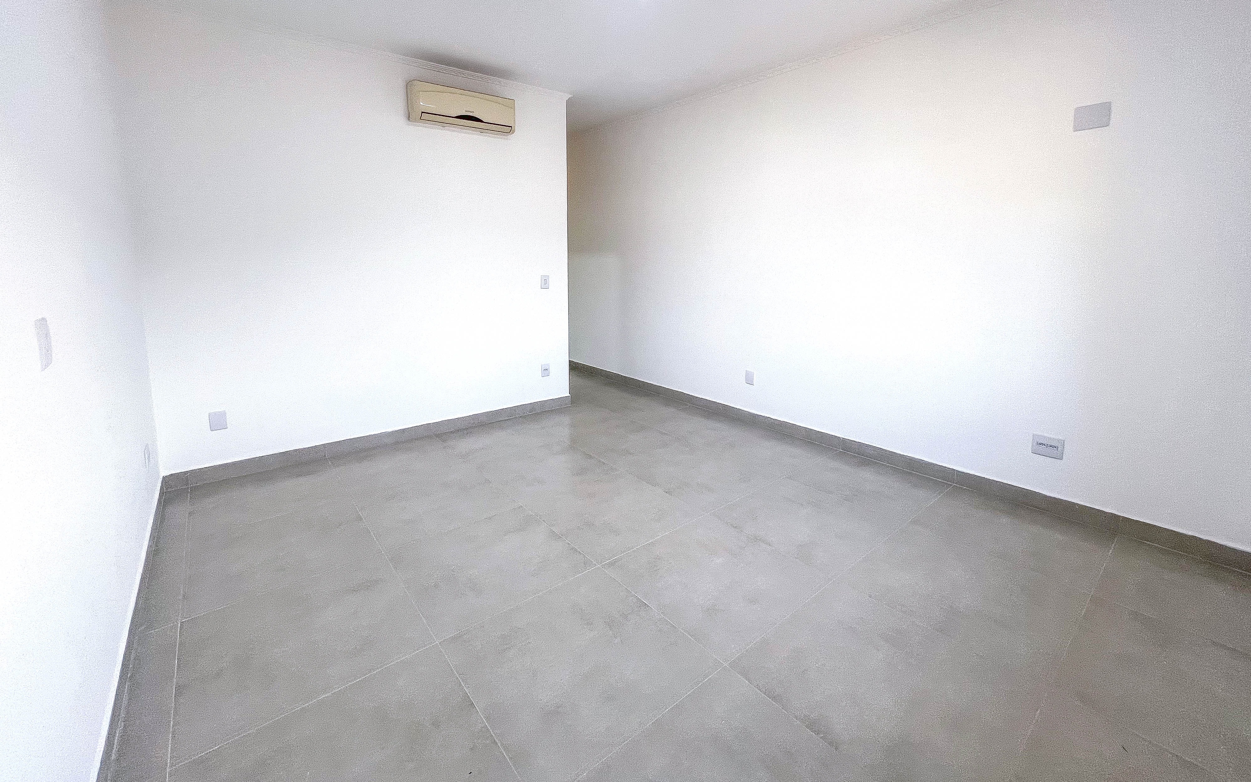 Sobrado à venda com 4 quartos, 370m² - Foto 13