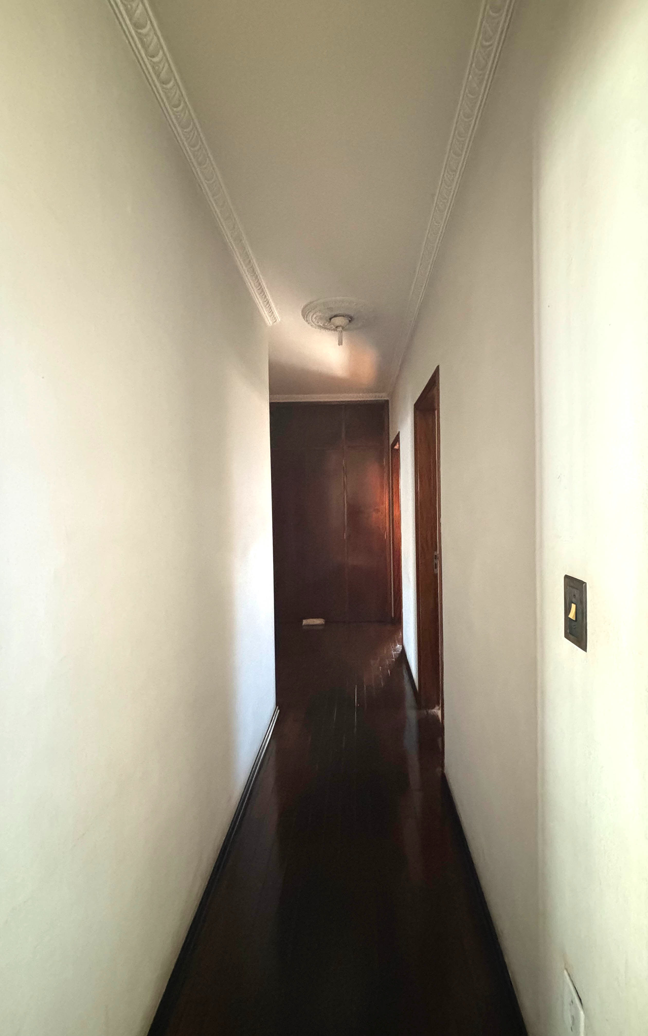 Casa à venda com 3 quartos, 250m² - Foto 17