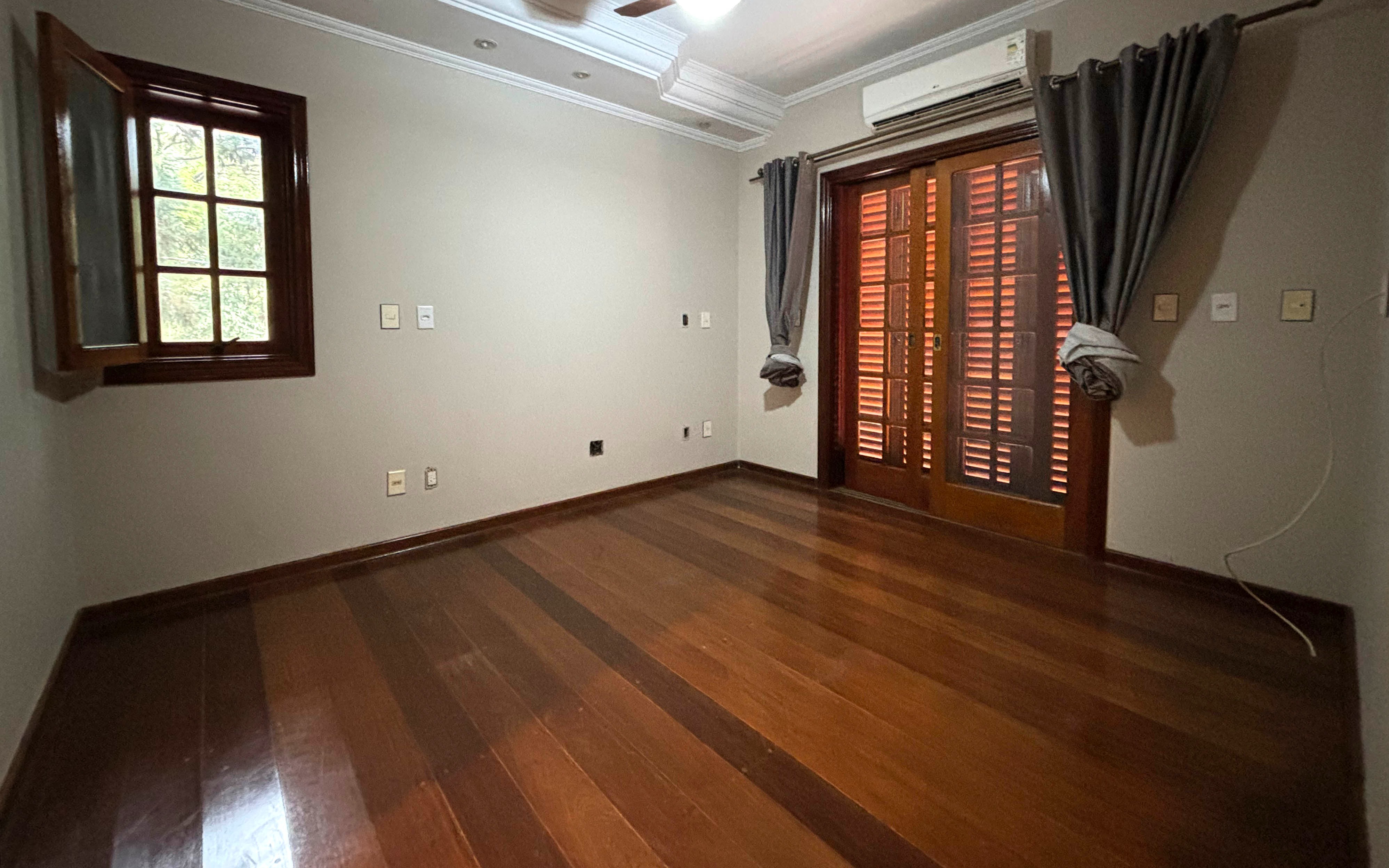 Casa de Condomínio à venda e aluguel com 3 quartos, 351m² - Foto 19