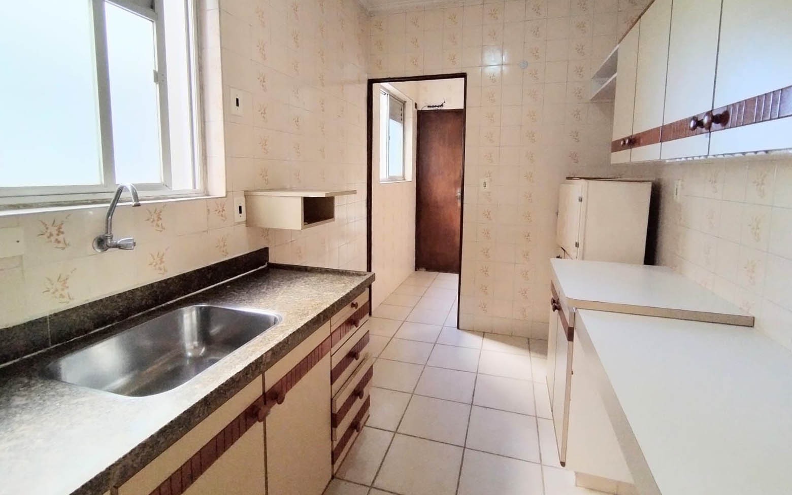 Apartamento à venda e aluguel com 3 quartos, 99m² - Foto 8