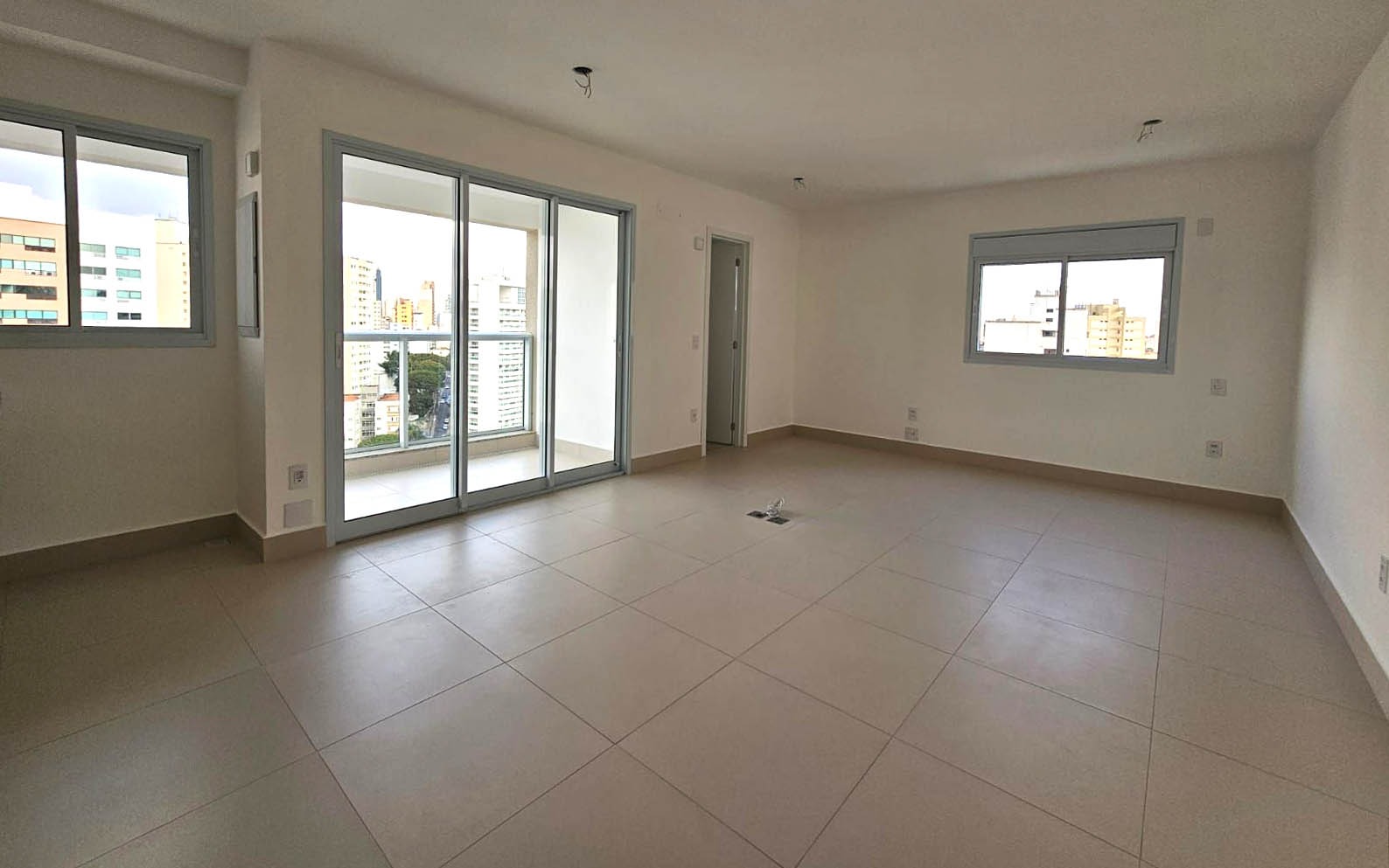 Apartamento à venda com 1 quarto, 41m² - Foto 4