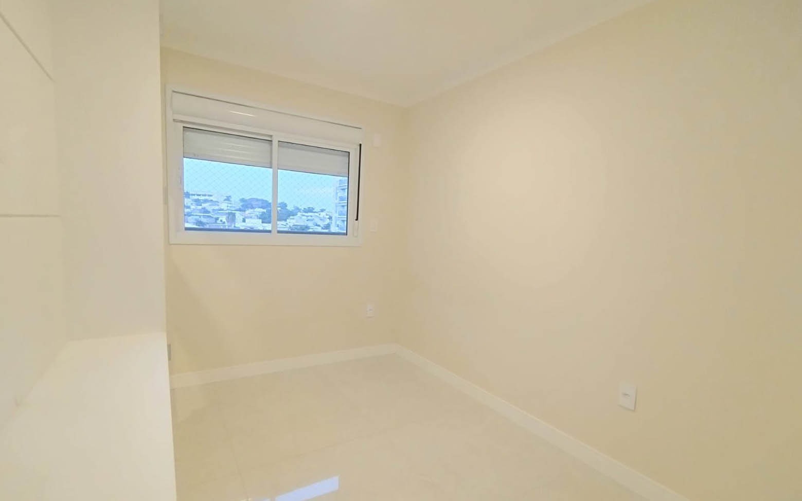 Apartamento para alugar com 3 quartos, 103m² - Foto 12