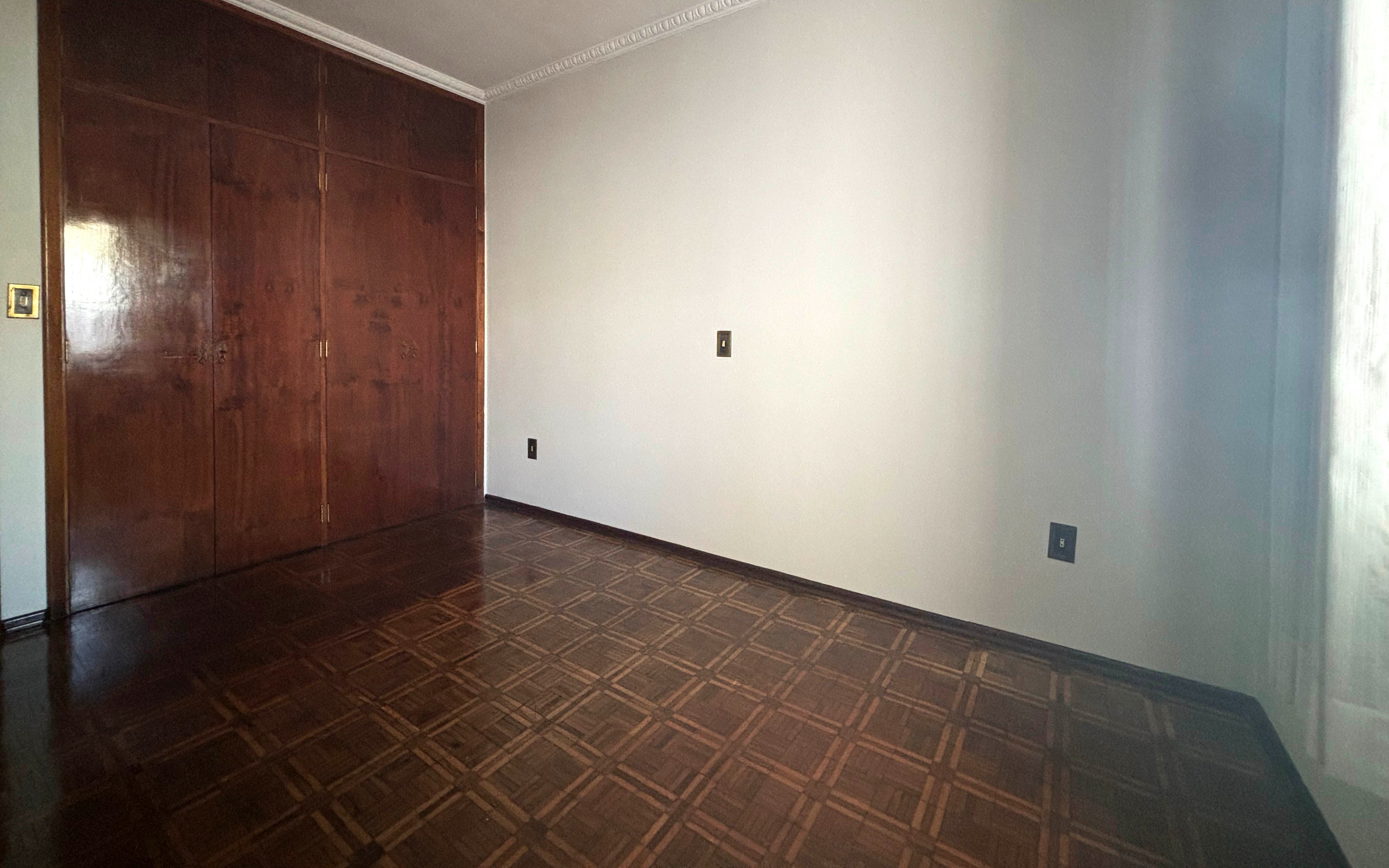 Casa à venda com 3 quartos, 250m² - Foto 22