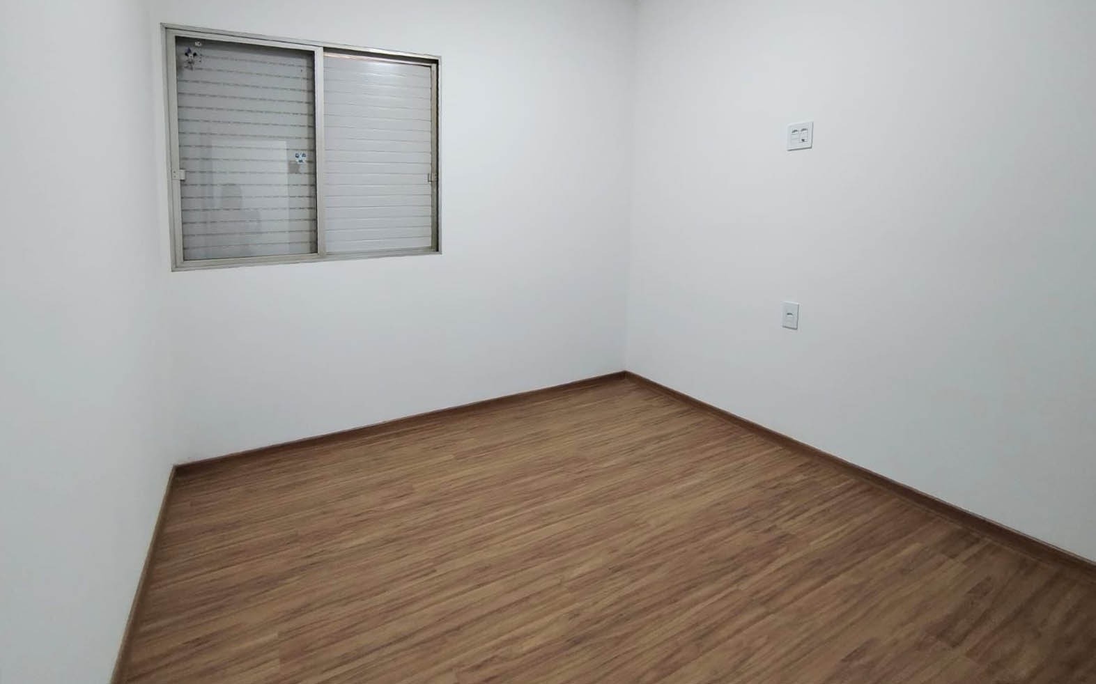 Apartamento à venda com 3 quartos, 95m² - Foto 11