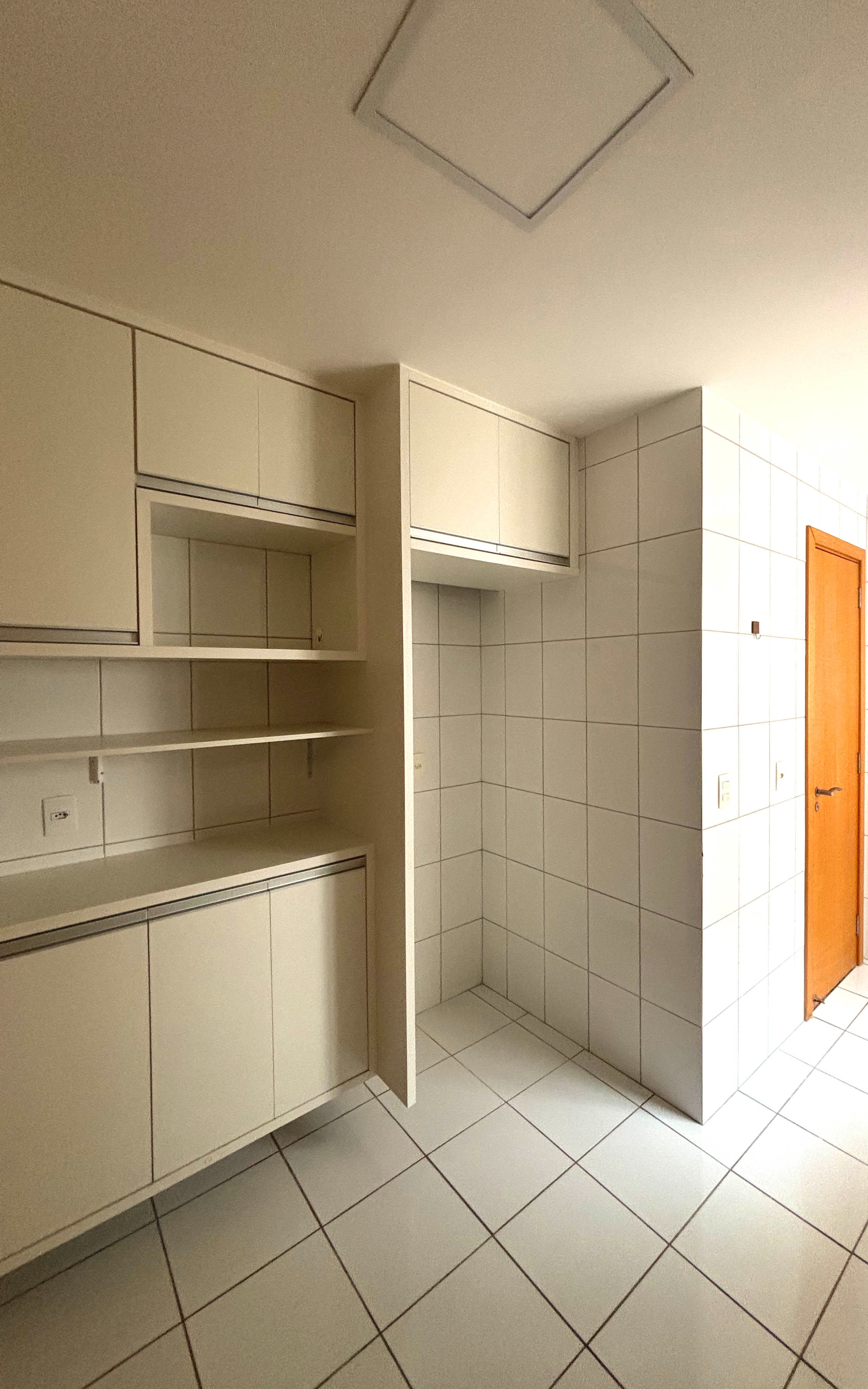 Apartamento à venda com 3 quartos, 81m² - Foto 6