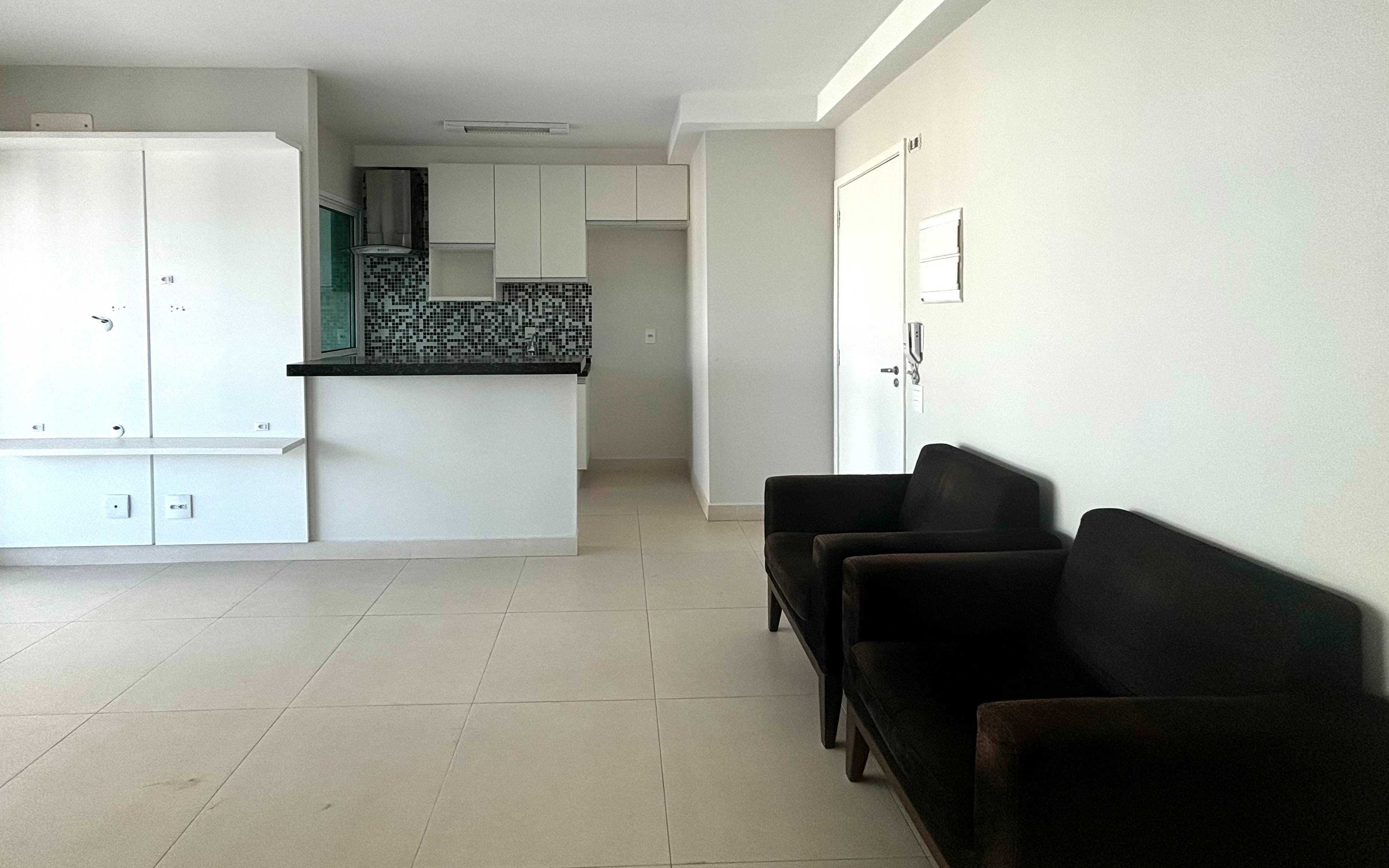 Apartamento à venda com 2 quartos, 65m² - Foto 4