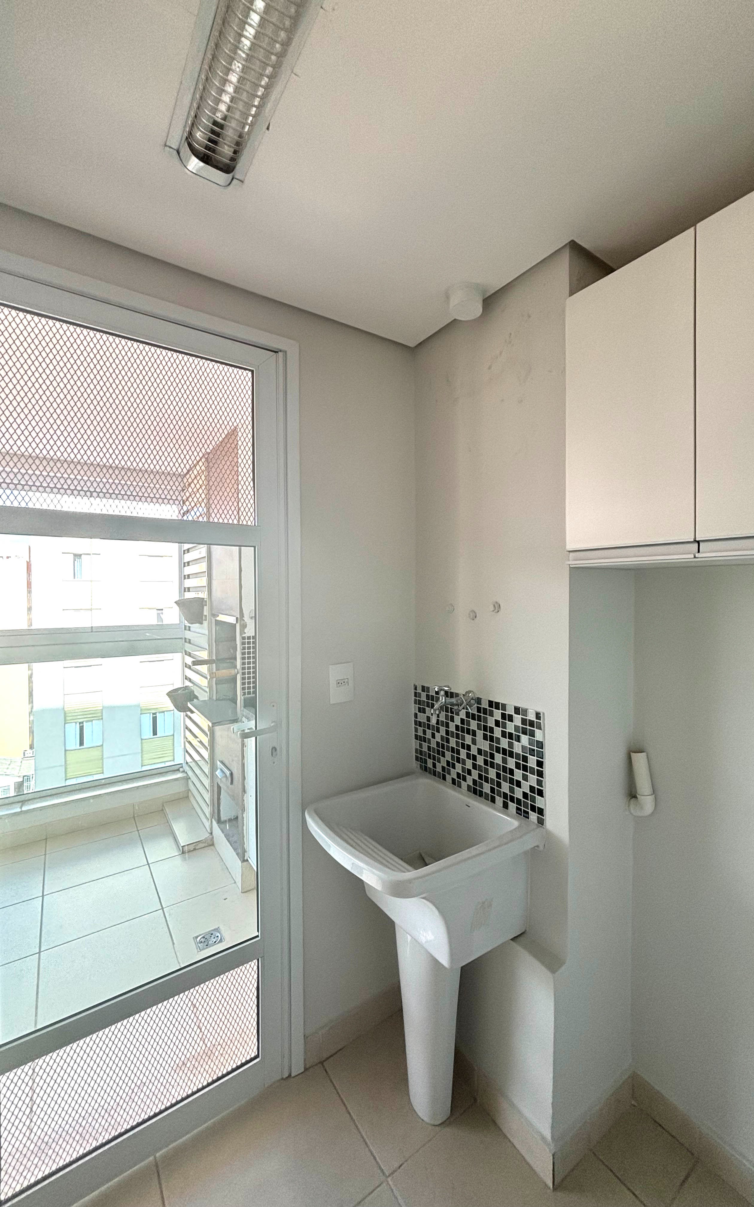 Apartamento à venda com 2 quartos, 65m² - Foto 8