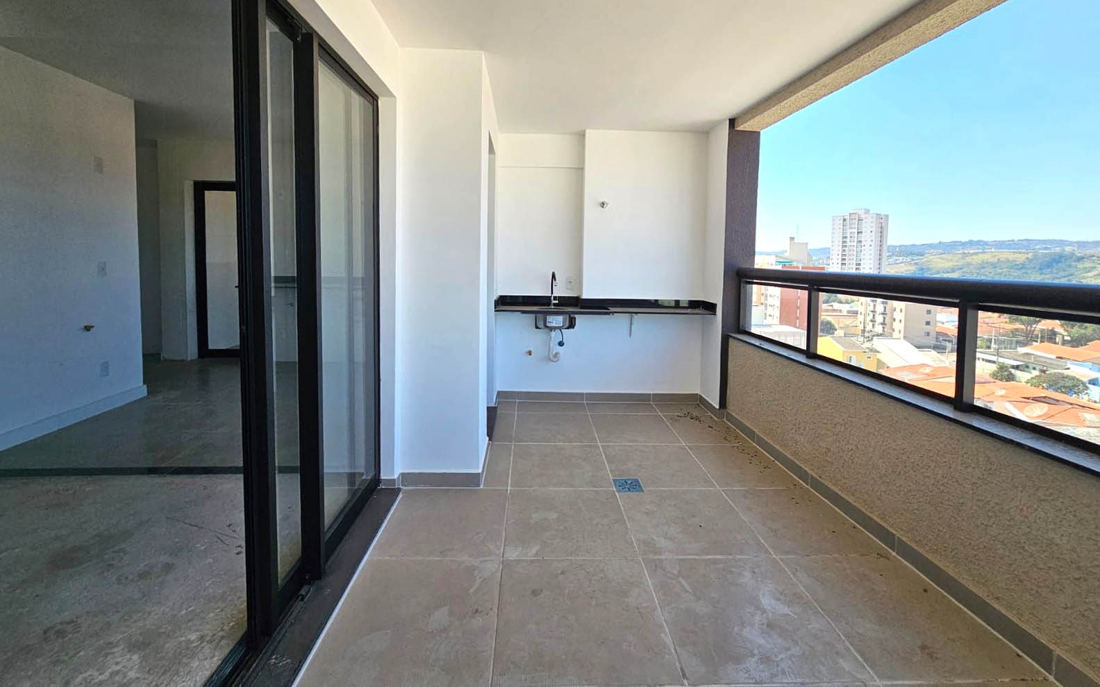 Apartamento à venda com 3 quartos, 141m² - Foto 14