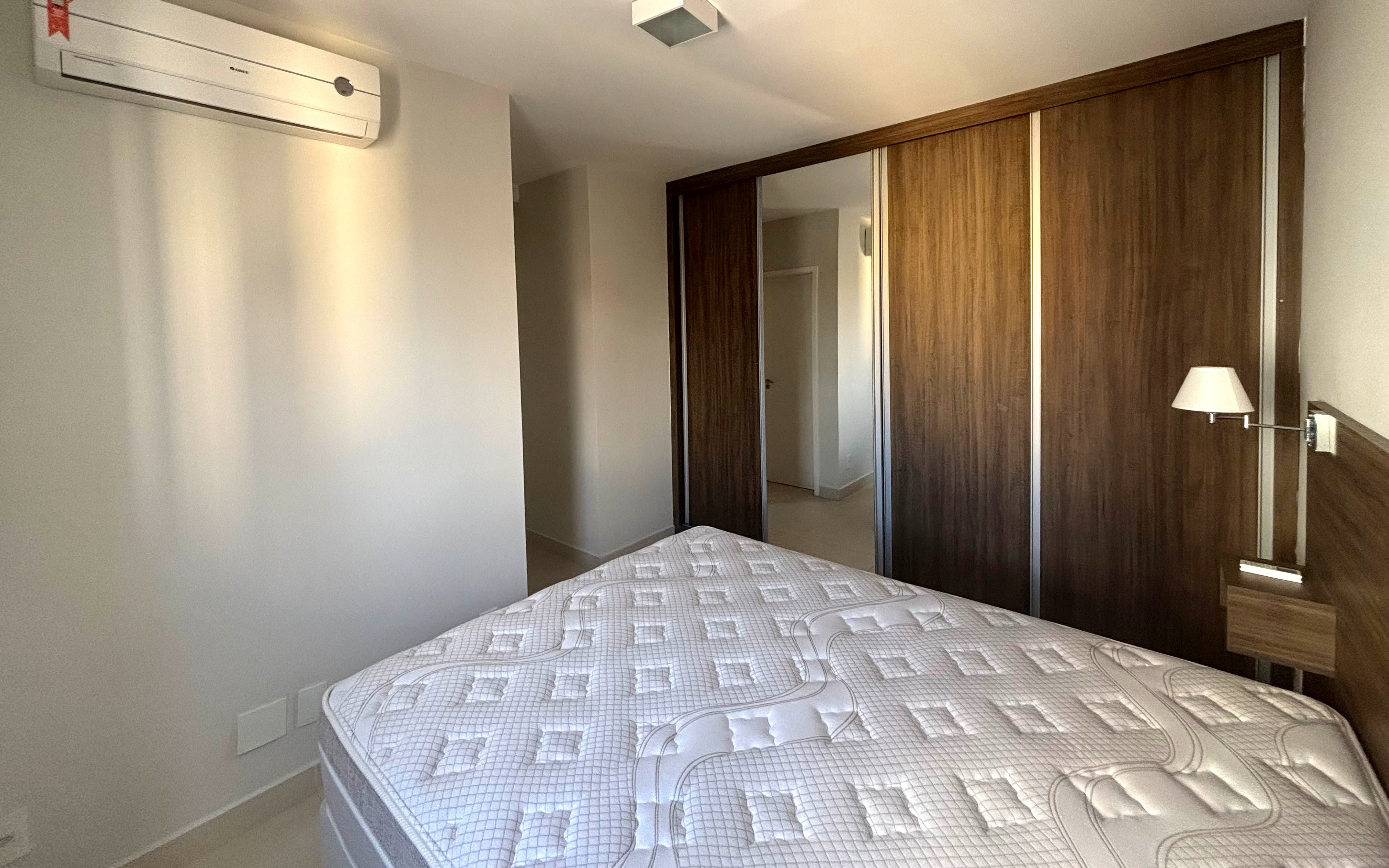 Apartamento à venda com 2 quartos, 65m² - Foto 14