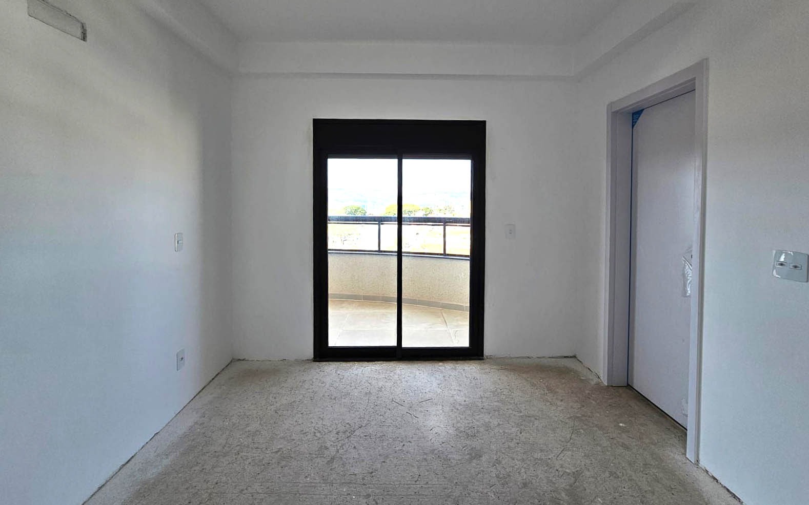 Apartamento à venda com 3 quartos, 141m² - Foto 19