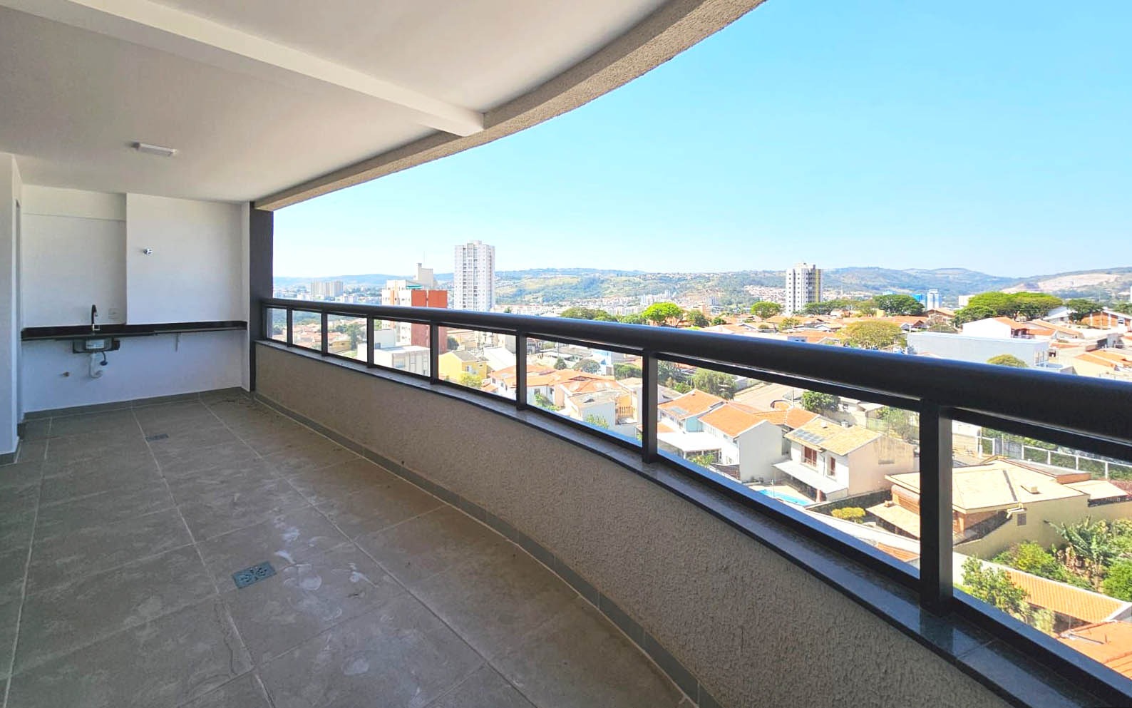 Apartamento à venda com 3 quartos, 141m² - Foto 16