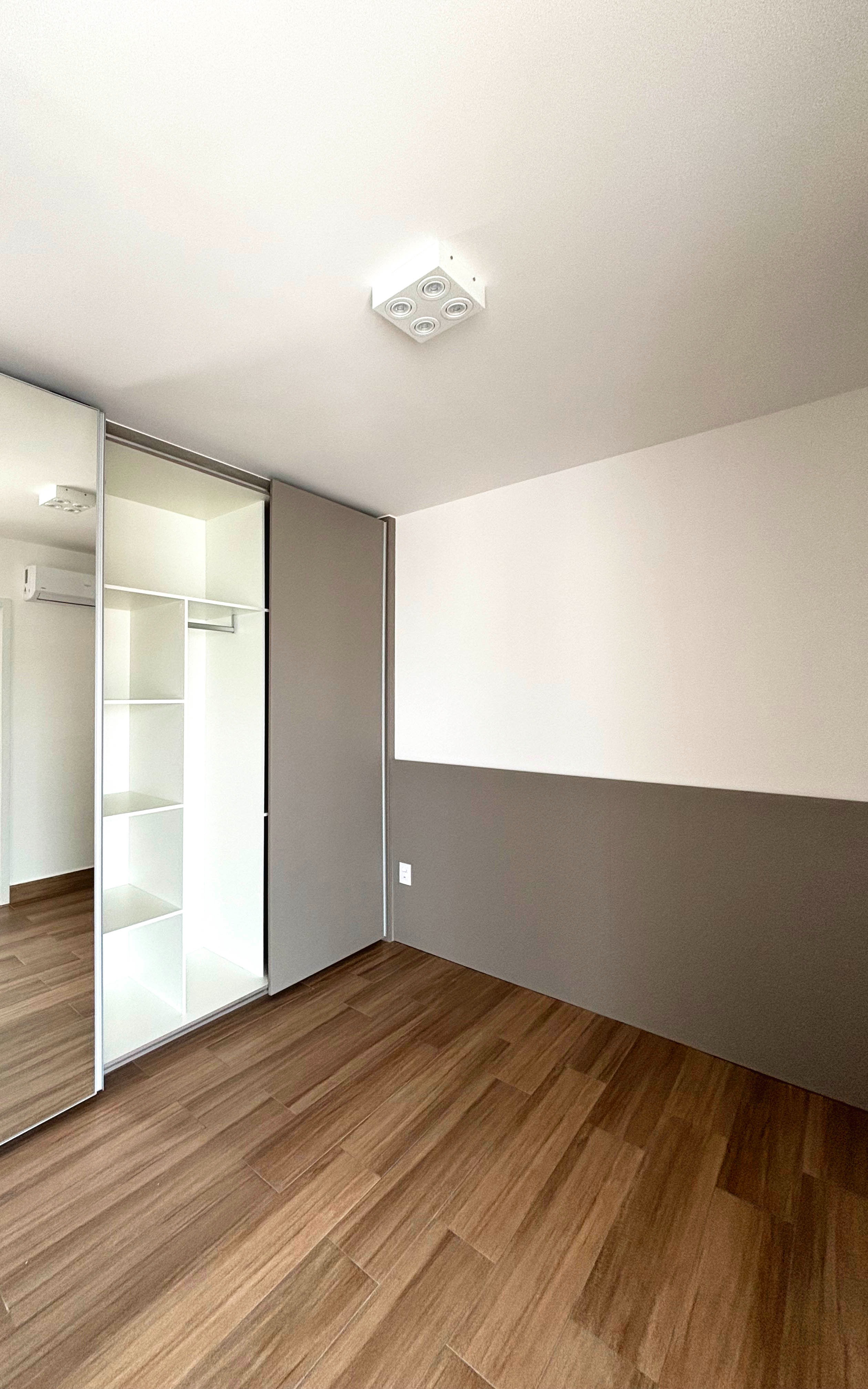 Apartamento à venda com 1 quarto, 41m² - Foto 10