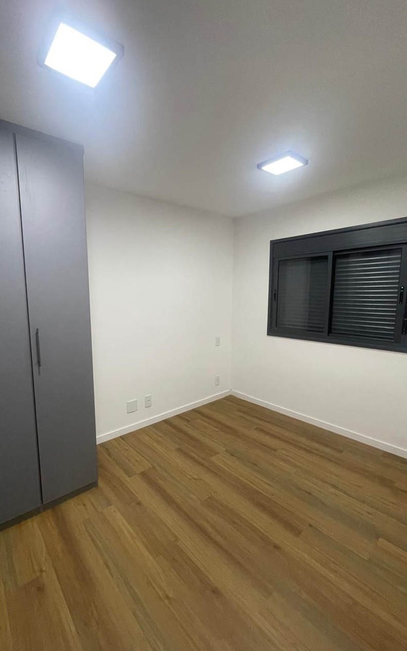 Apartamento à venda com 2 quartos, 56m² - Foto 18