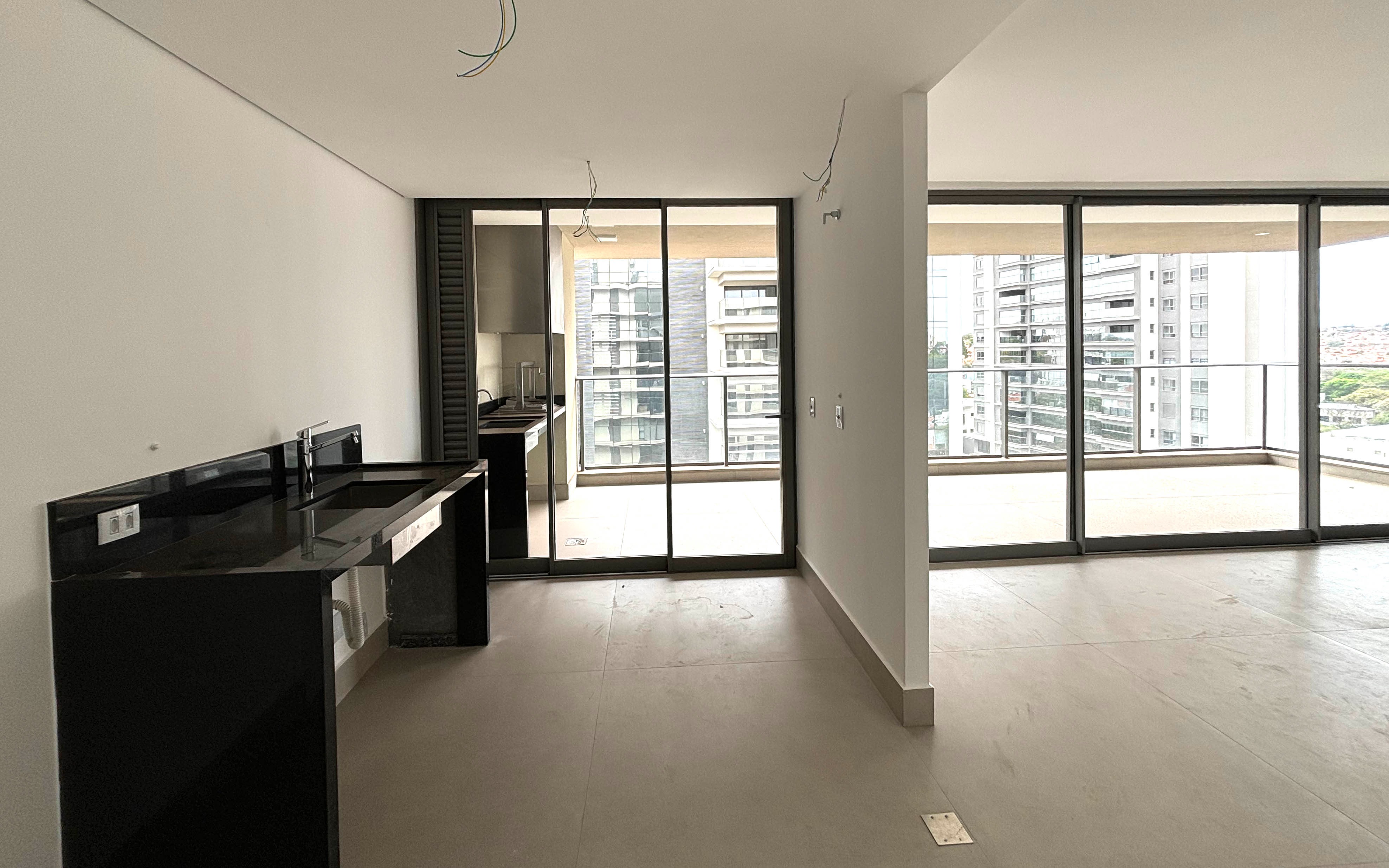 Apartamento à venda com 3 quartos, 171m² - Foto 11