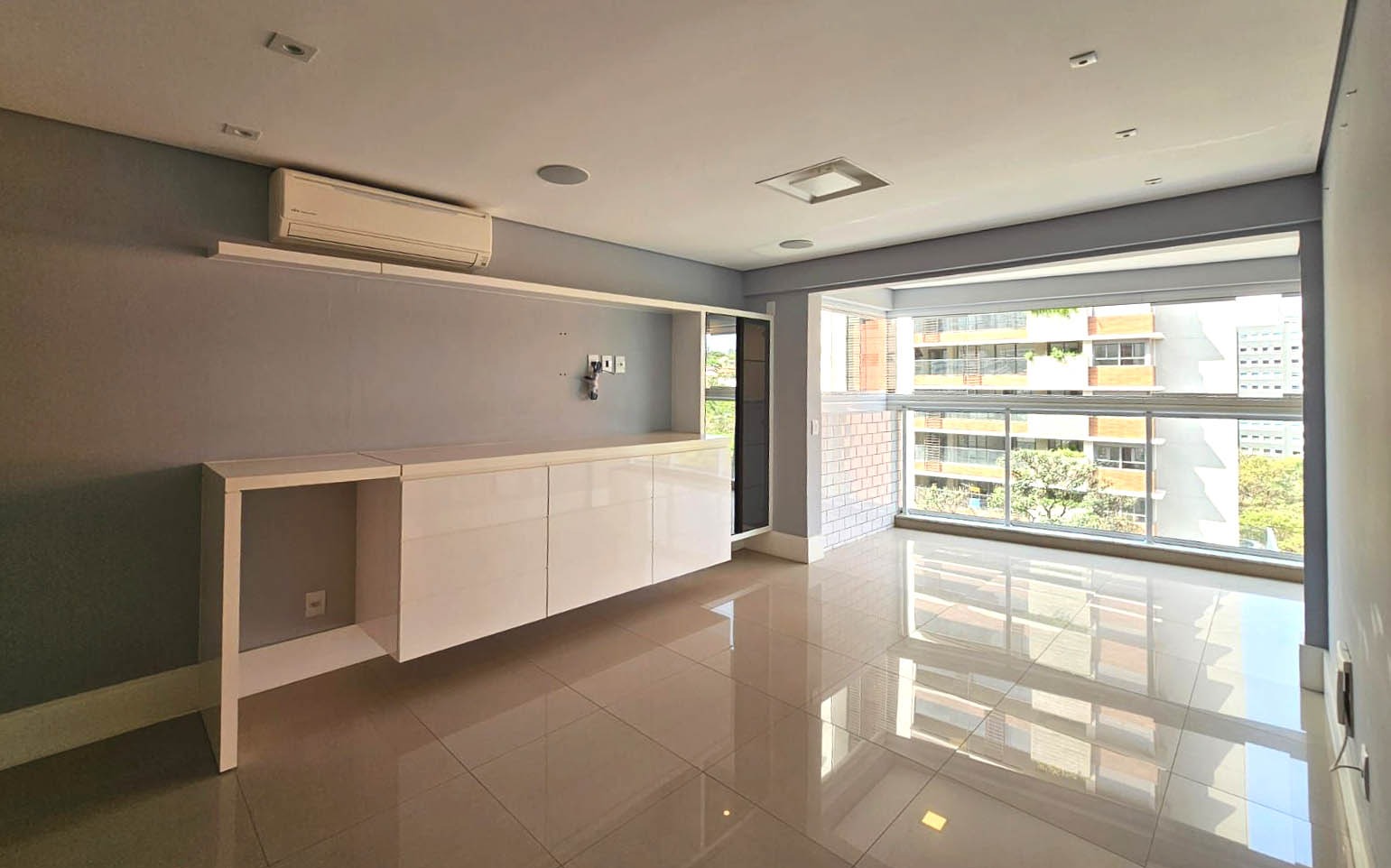 Apartamento à venda com 2 quartos, 105m² - Foto 5