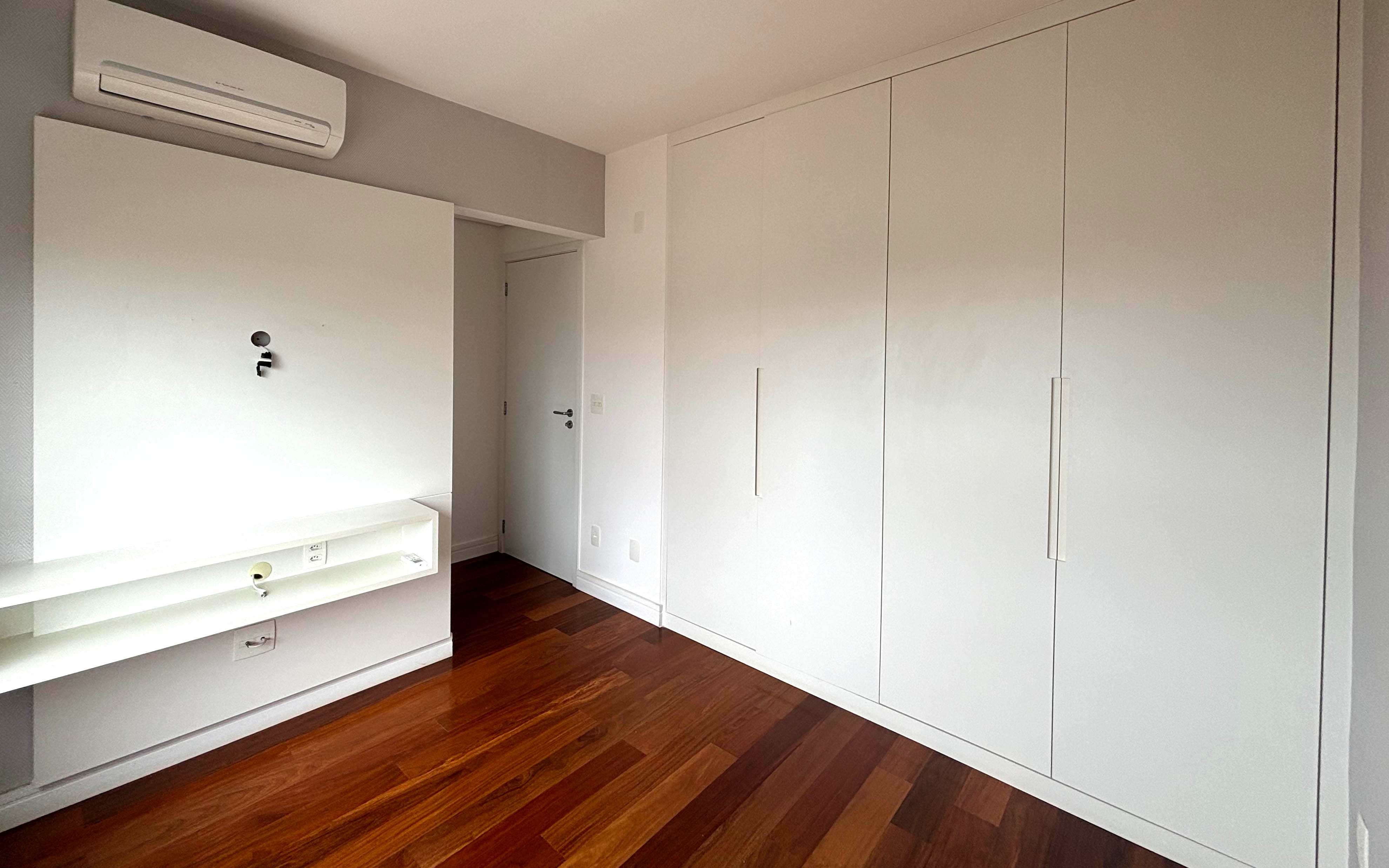 Apartamento para alugar com 2 quartos, 92m² - Foto 24