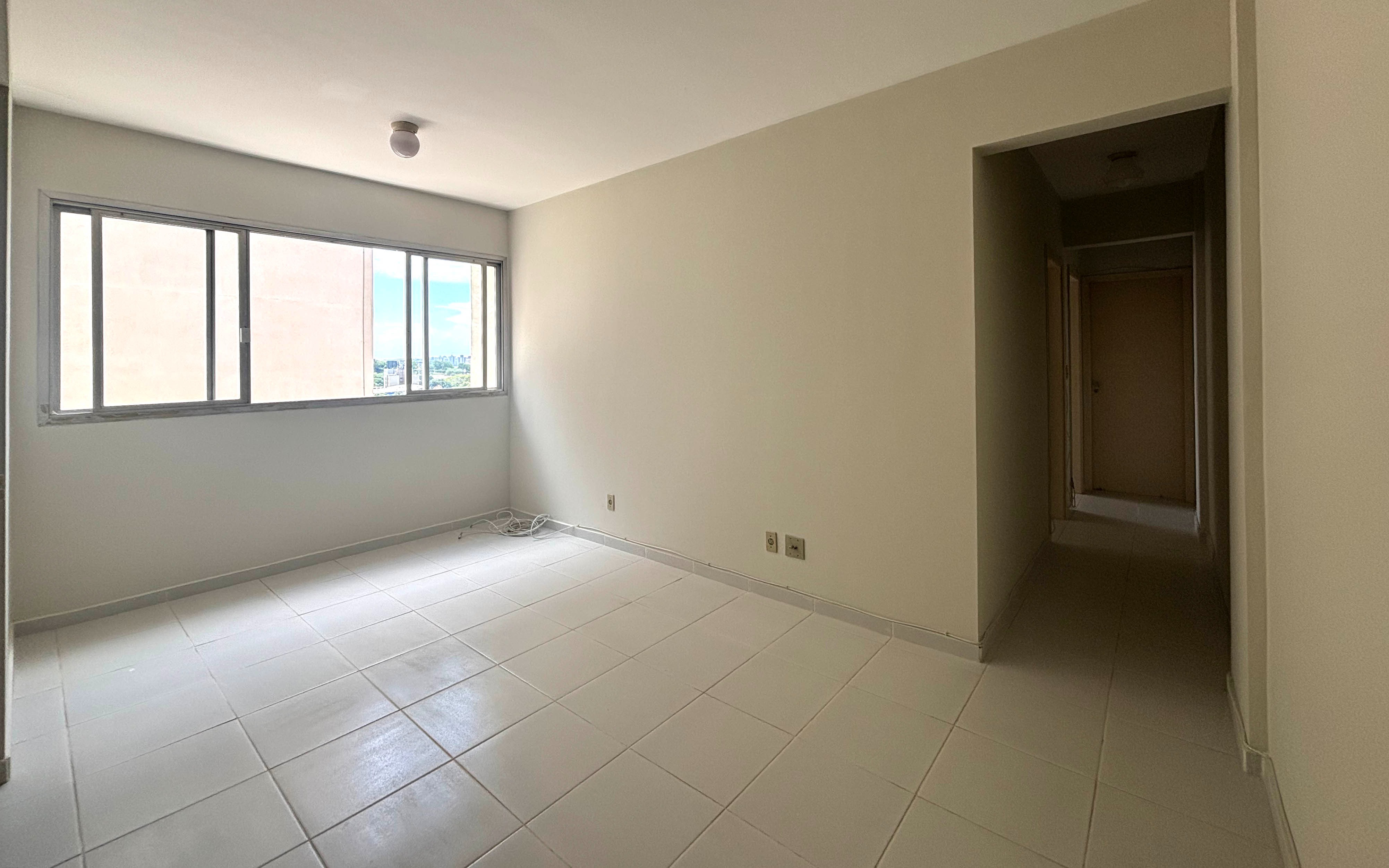 Apartamento para alugar com 2 quartos, 75m² - Foto 1