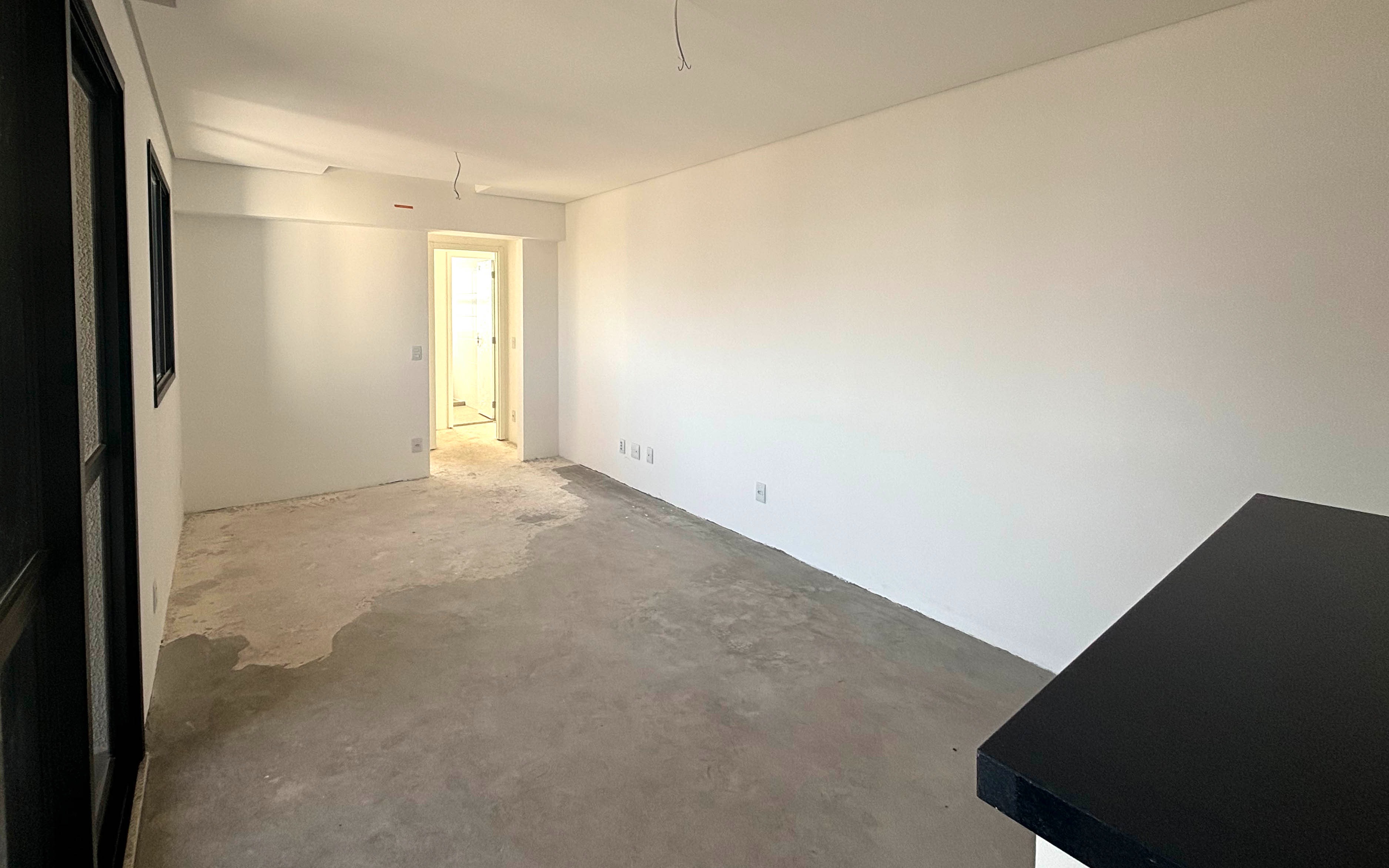 Apartamento à venda com 2 quartos, 68m² - Foto 4