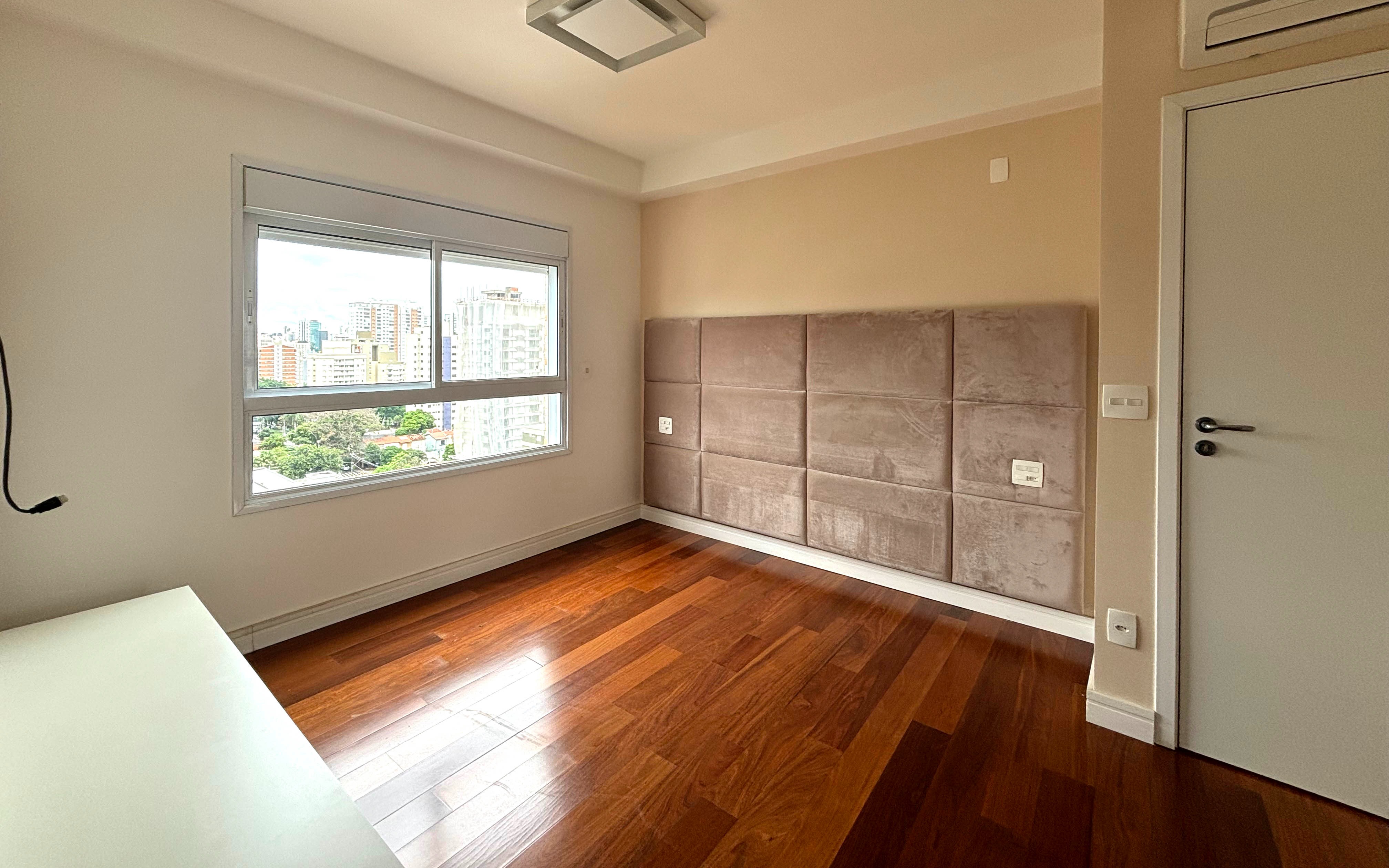 Apartamento para alugar com 2 quartos, 92m² - Foto 19