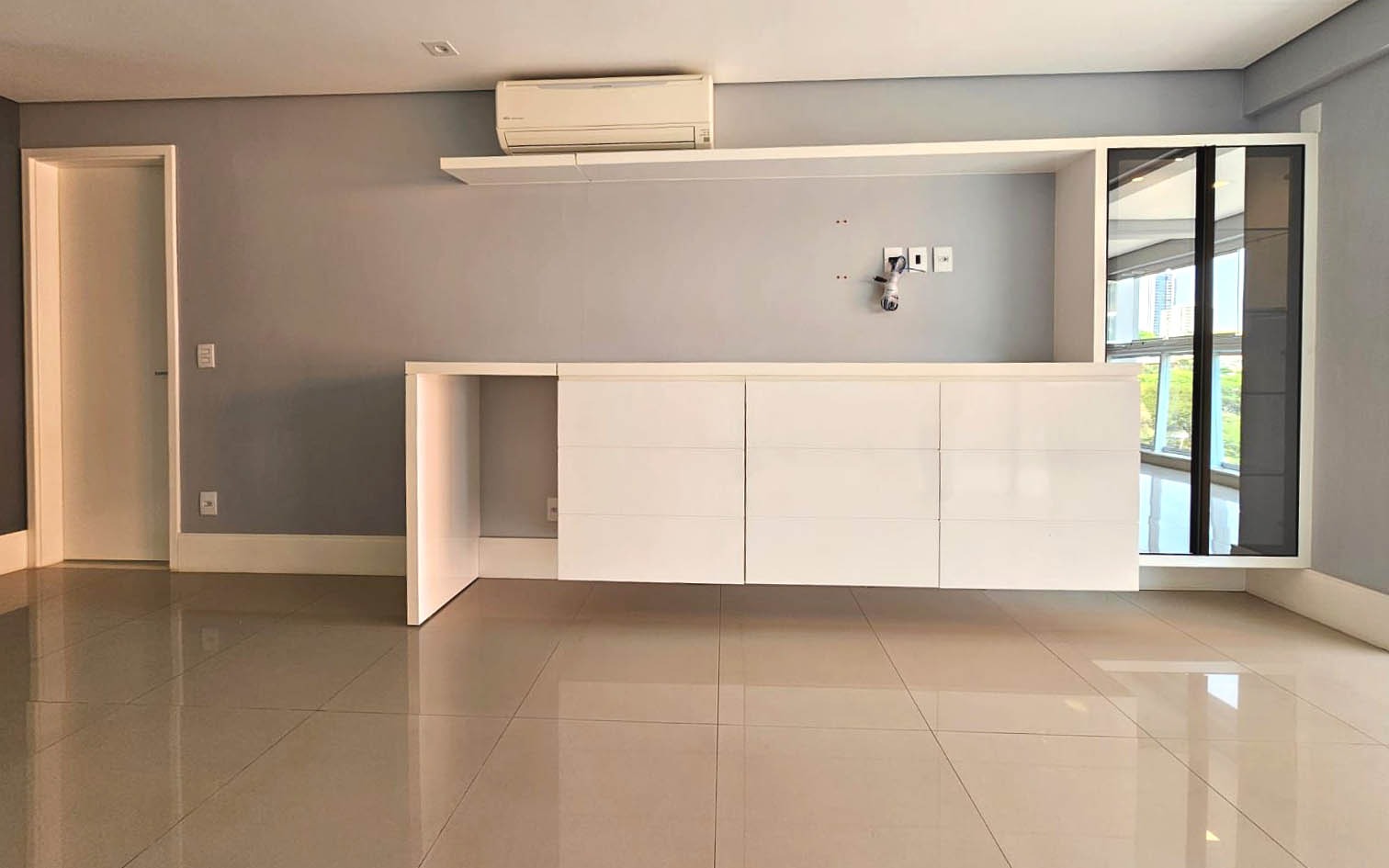 Apartamento à venda com 2 quartos, 105m² - Foto 4