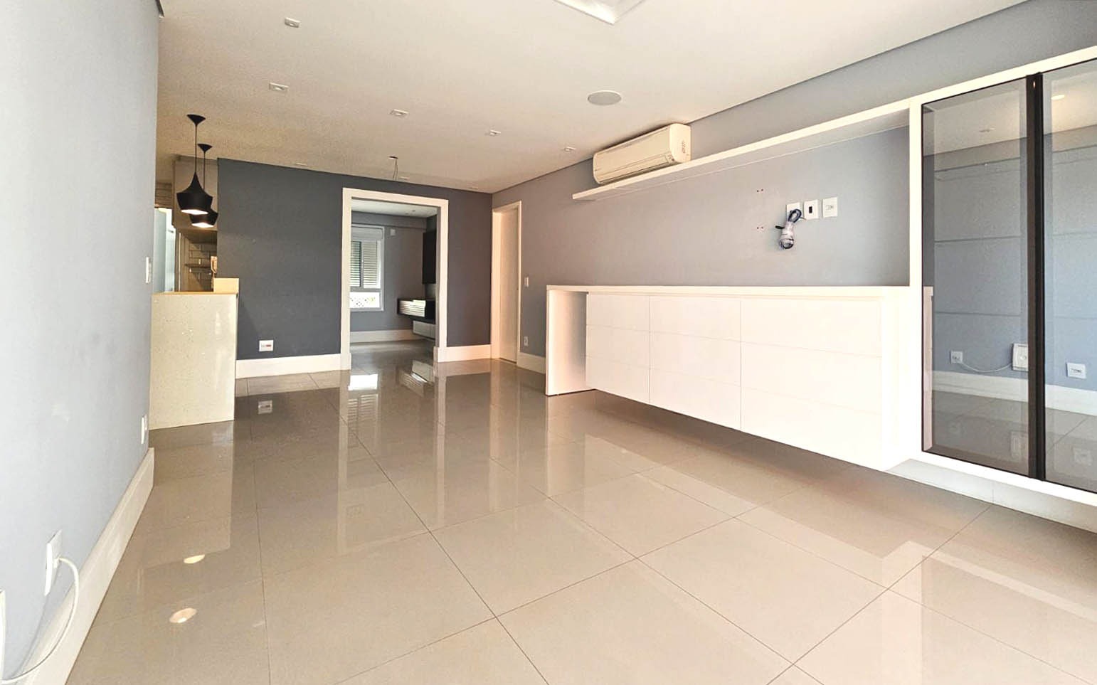 Apartamento à venda com 2 quartos, 105m² - Foto 9