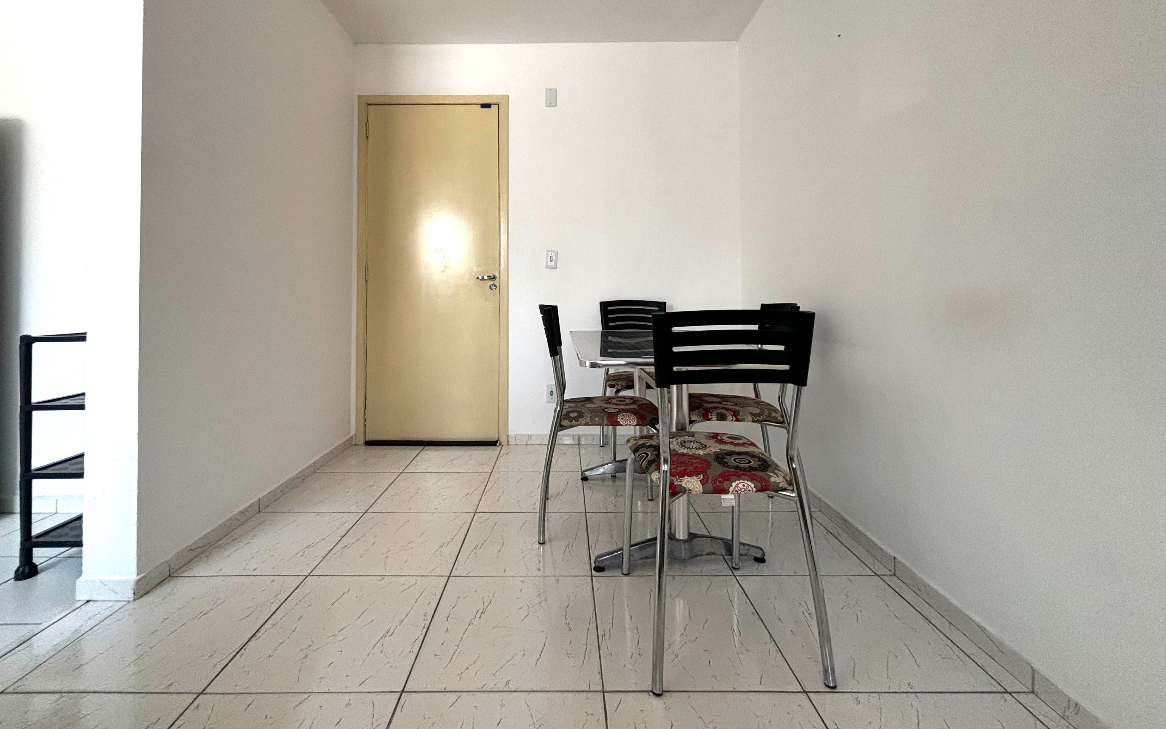 Apartamento para alugar com 2 quartos, 45m² - Foto 2