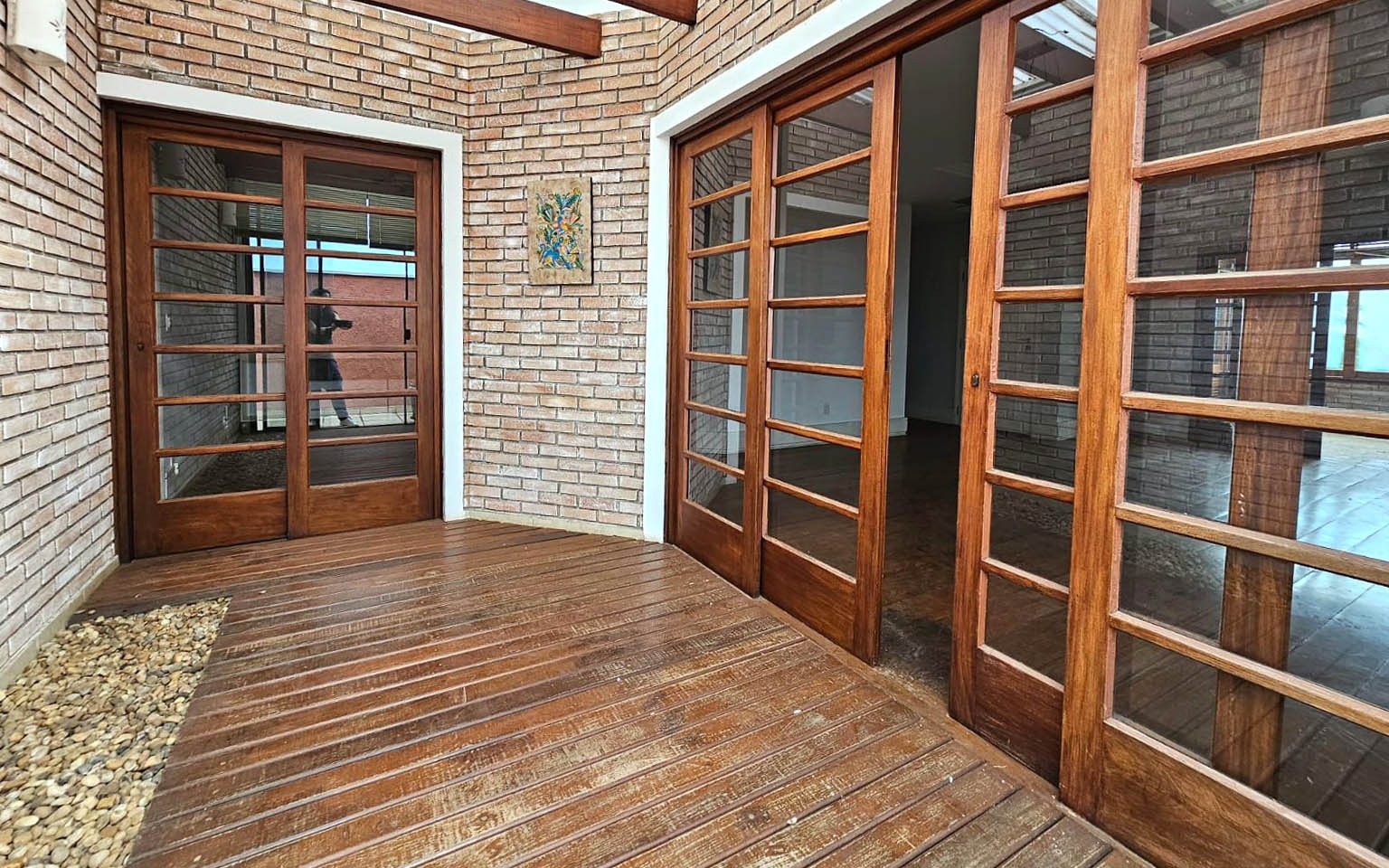 Casa de Condomínio para alugar com 3 quartos, 540m² - Foto 9