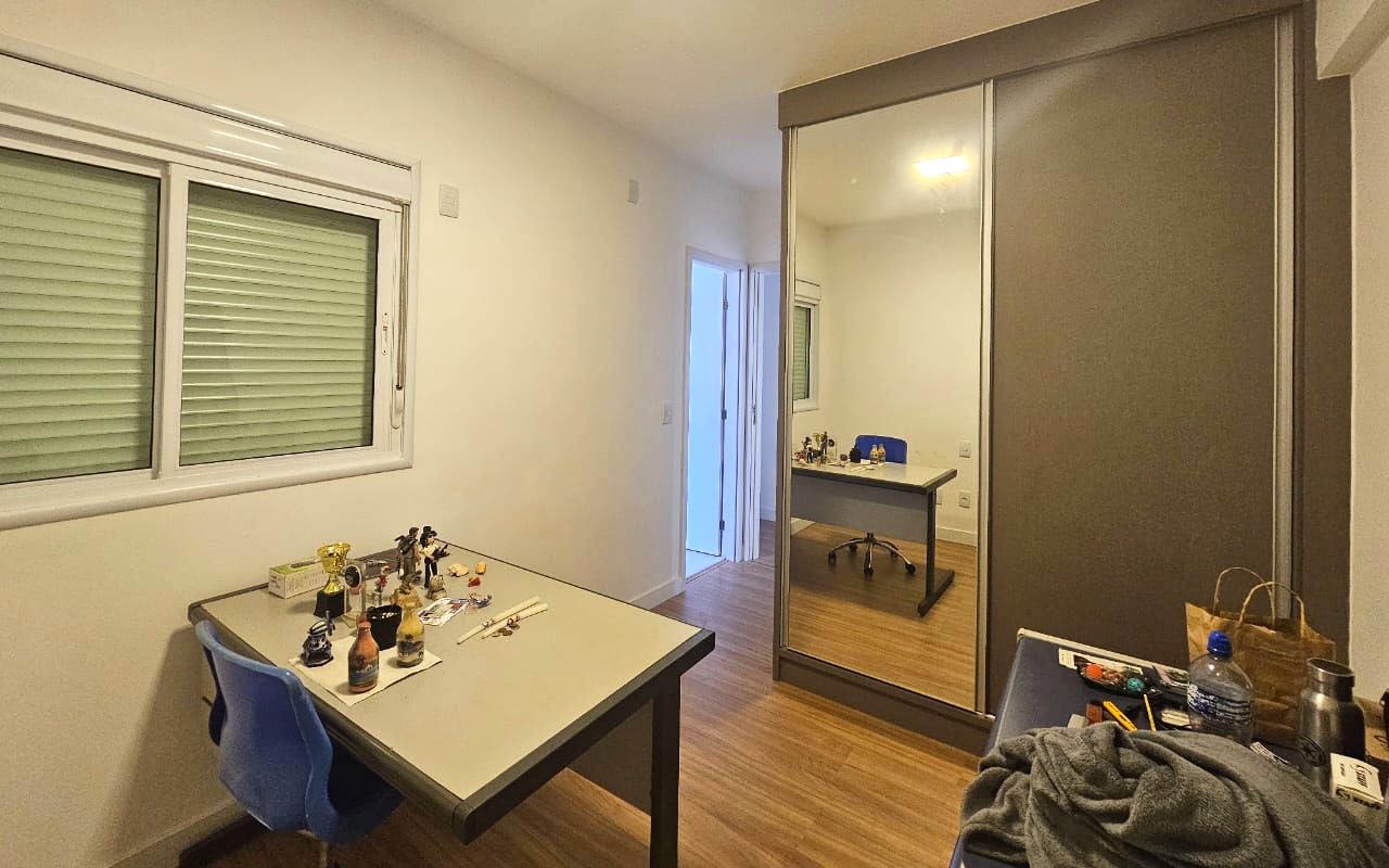 Apartamento para alugar com 3 quartos, 131m² - Foto 16