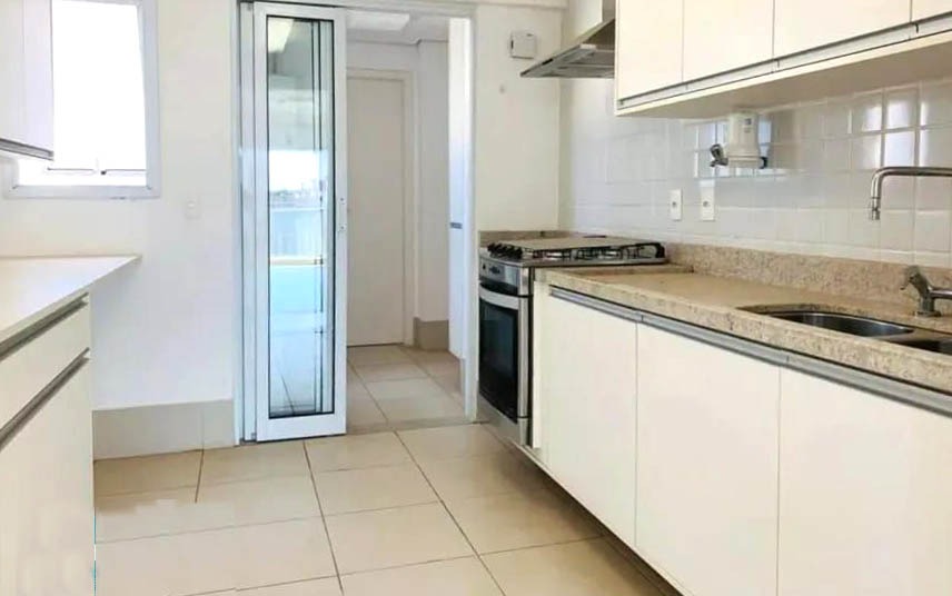 Apartamento à venda com 2 quartos, 106m² - Foto 3