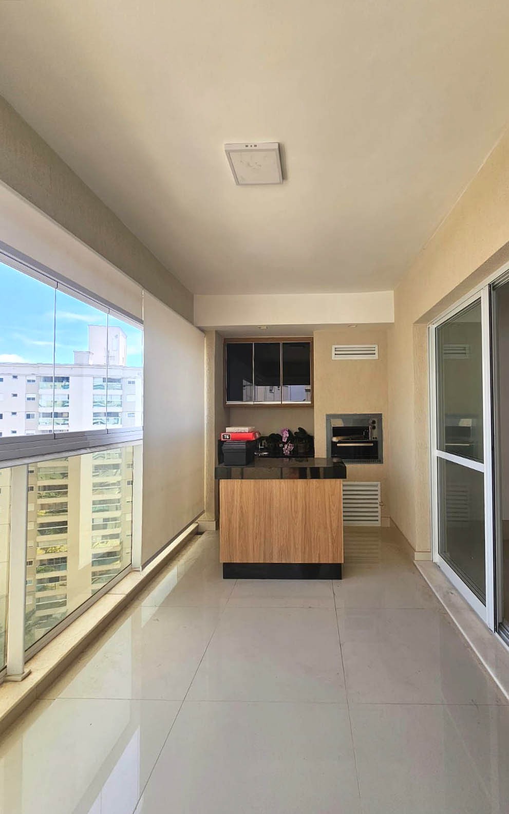 Apartamento para alugar com 3 quartos, 131m² - Foto 10