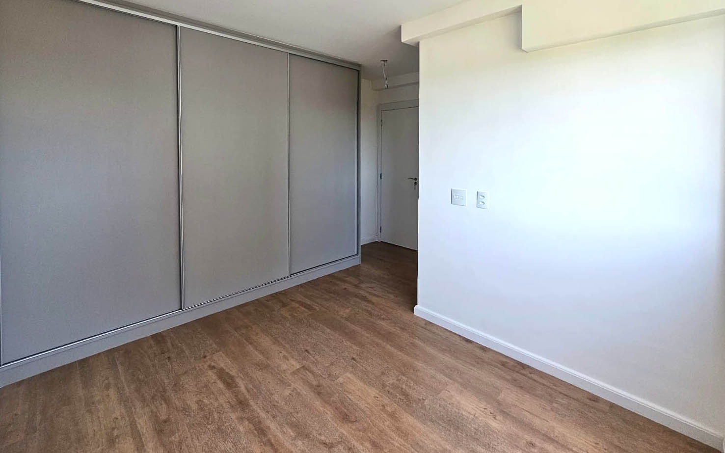 Apartamento para alugar com 3 quartos, 96m² - Foto 15