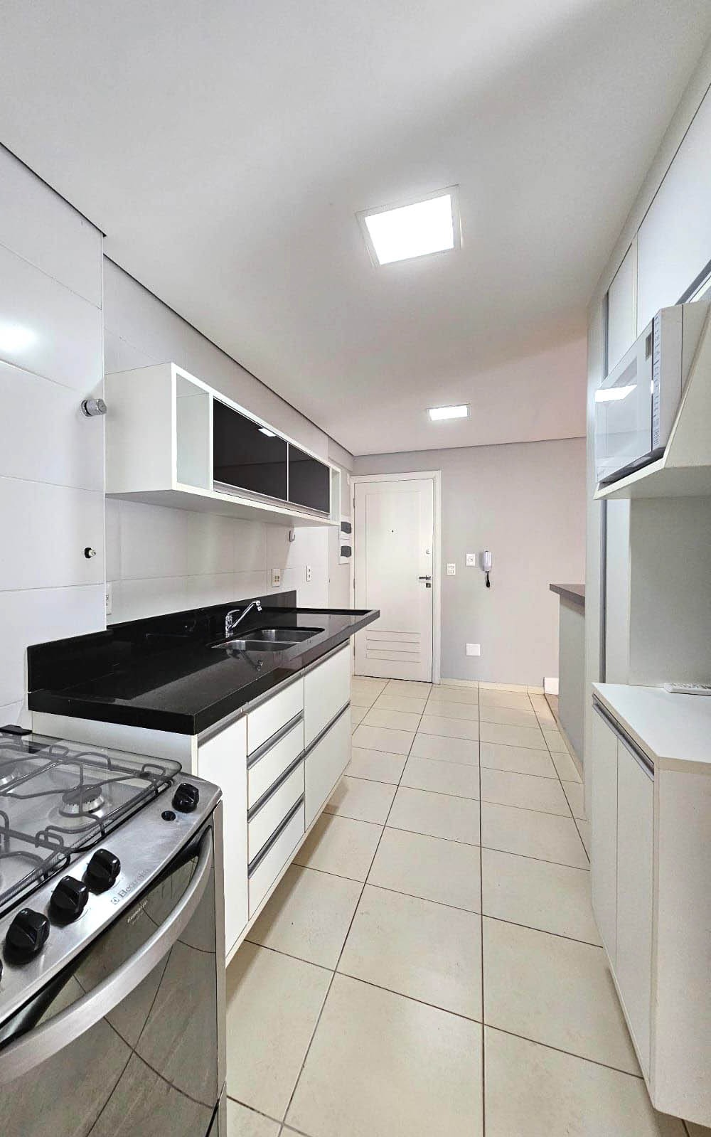 Apartamento à venda e aluguel com 2 quartos, 105m² - Foto 13