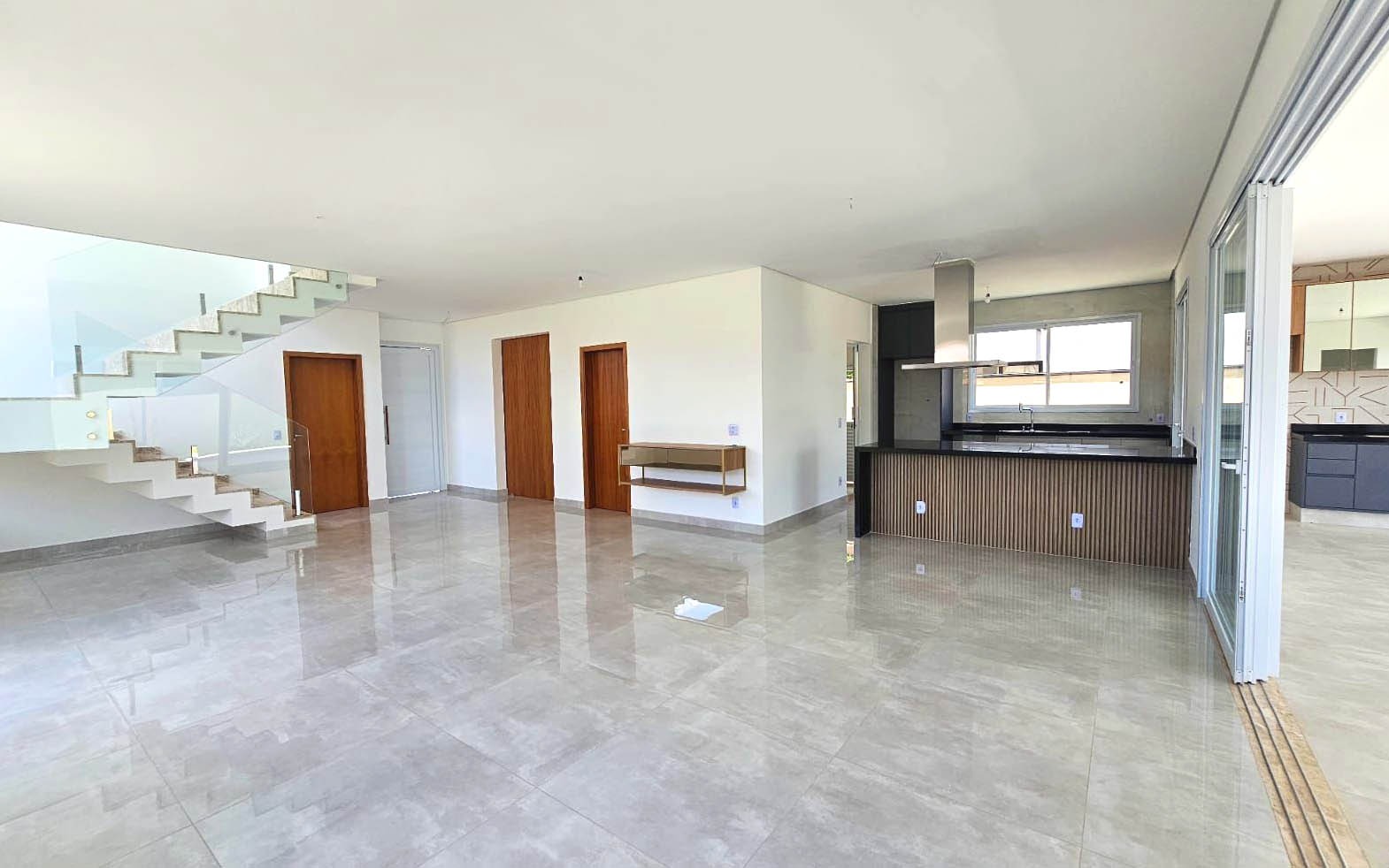 Casa de Condomínio à venda e aluguel com 4 quartos, 327m² - Foto 5