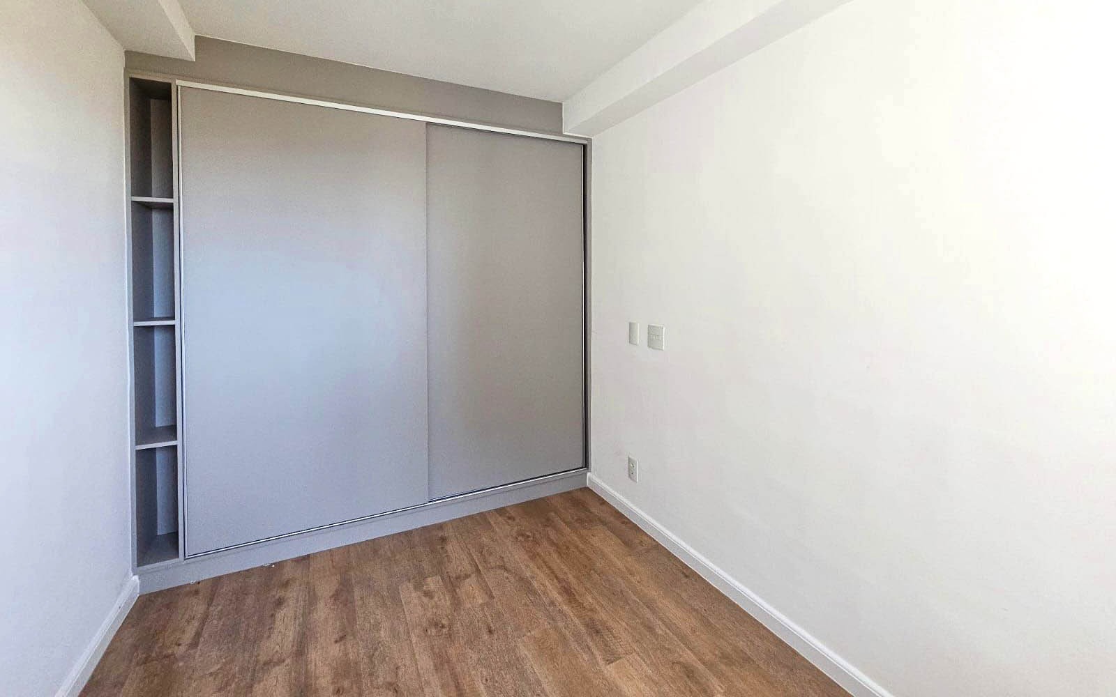 Apartamento para alugar com 3 quartos, 96m² - Foto 13