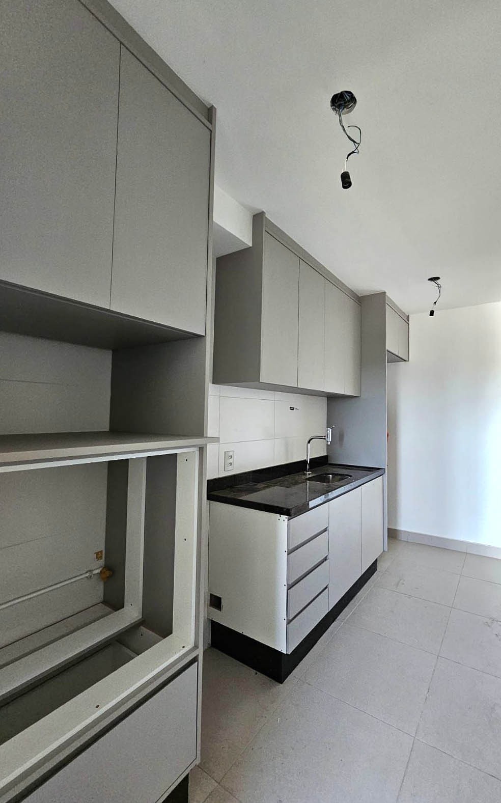 Apartamento para alugar com 3 quartos, 96m² - Foto 7