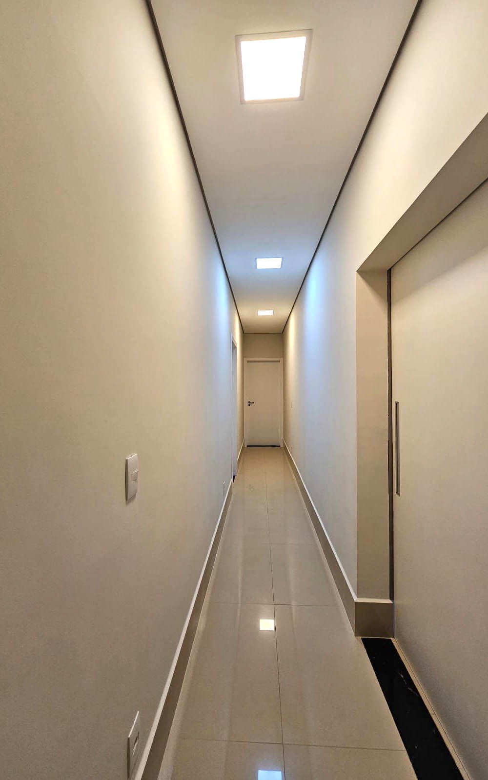 Casa de Condomínio à venda e aluguel com 4 quartos, 700m² - Foto 16